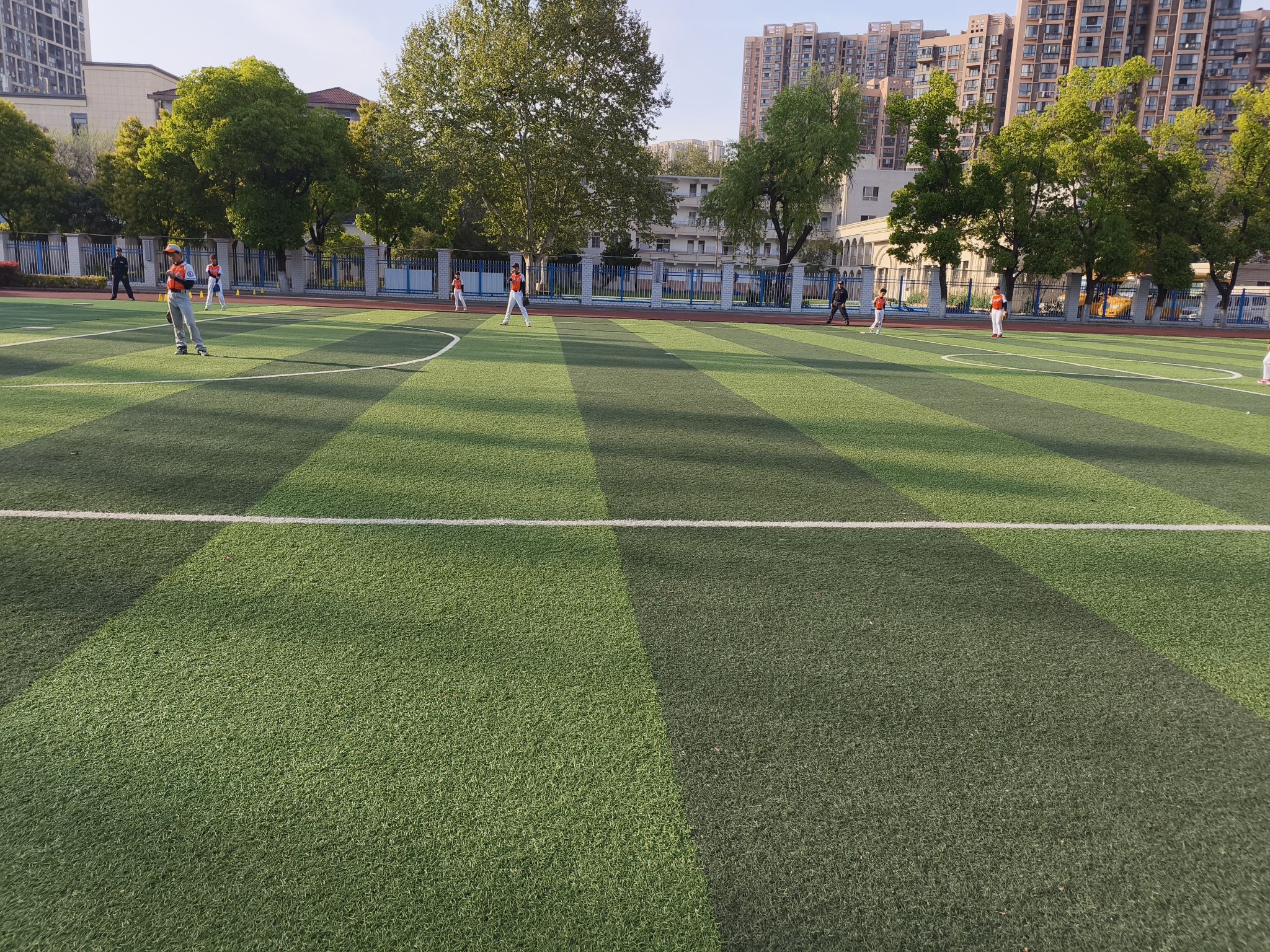 场地封面-捷众体育汉口江滩三期足球场