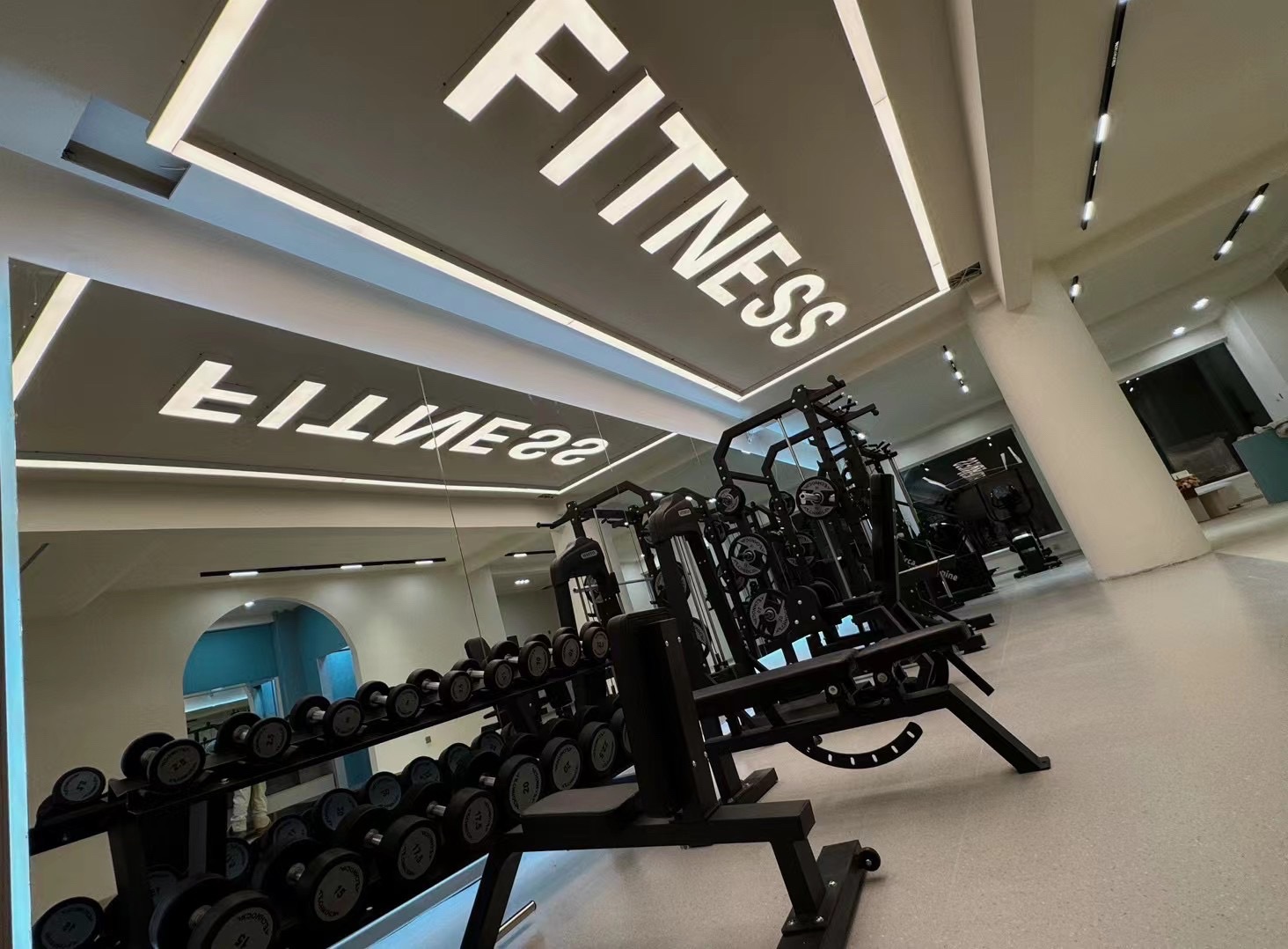 渡凡PILATES健身馆