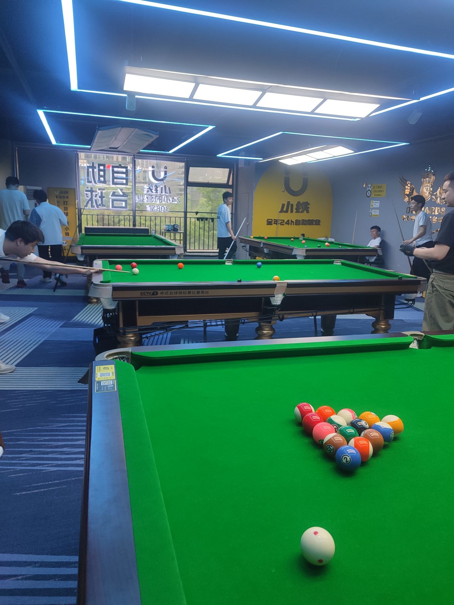 场地封面-小铁24h自助台球(成都天府三街店)