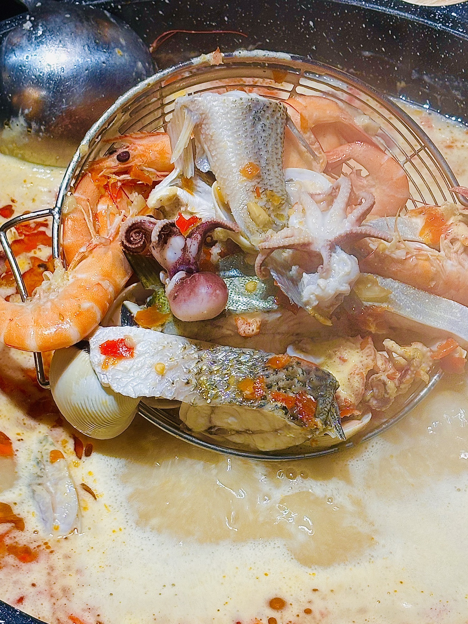 潭门渔夫糟粕醋海鲜火锅(海垦店)