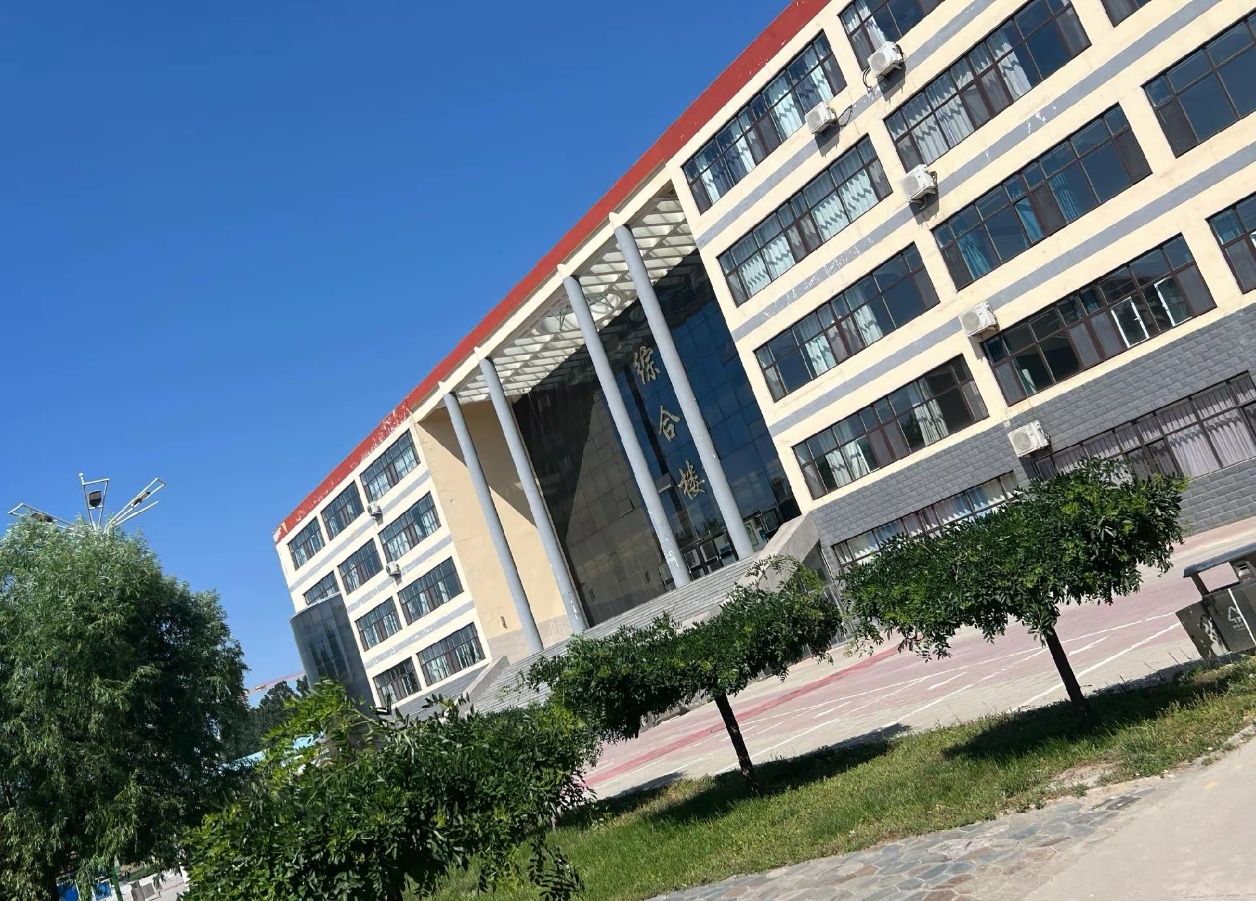 冀中职业学院北校区