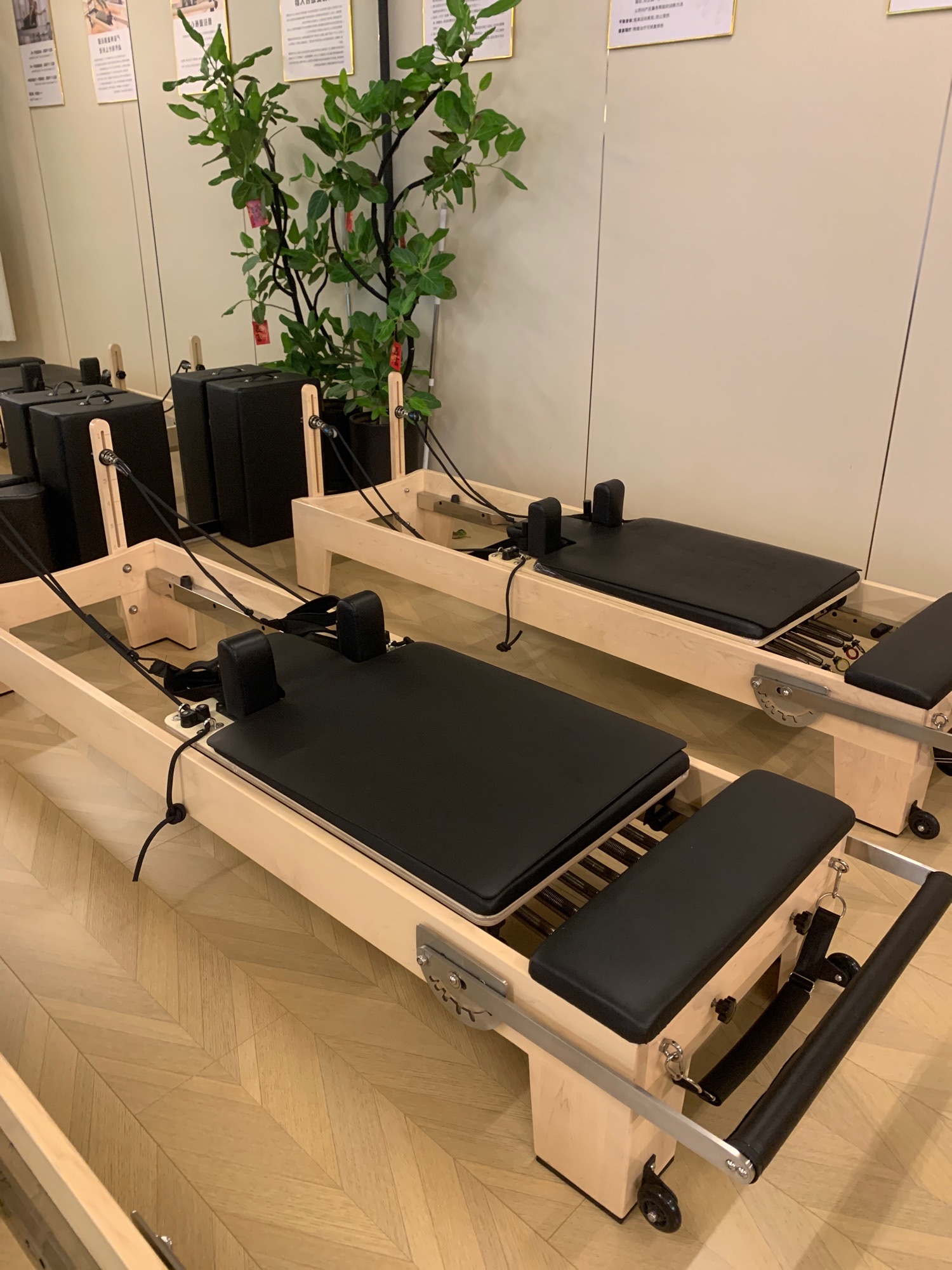 场地封面-简.瑜伽普拉提(江南百货店)