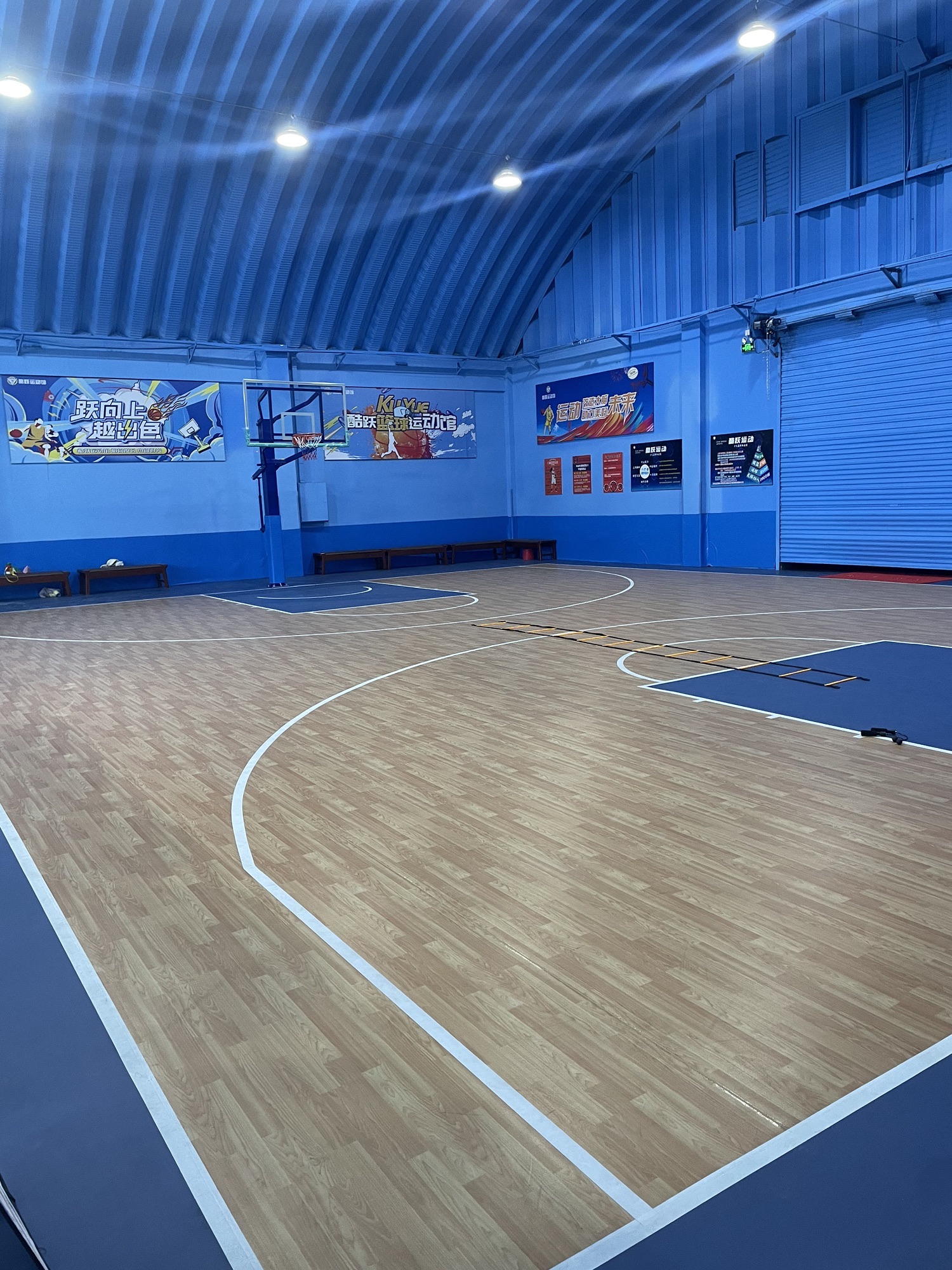 场地封面-康培体育