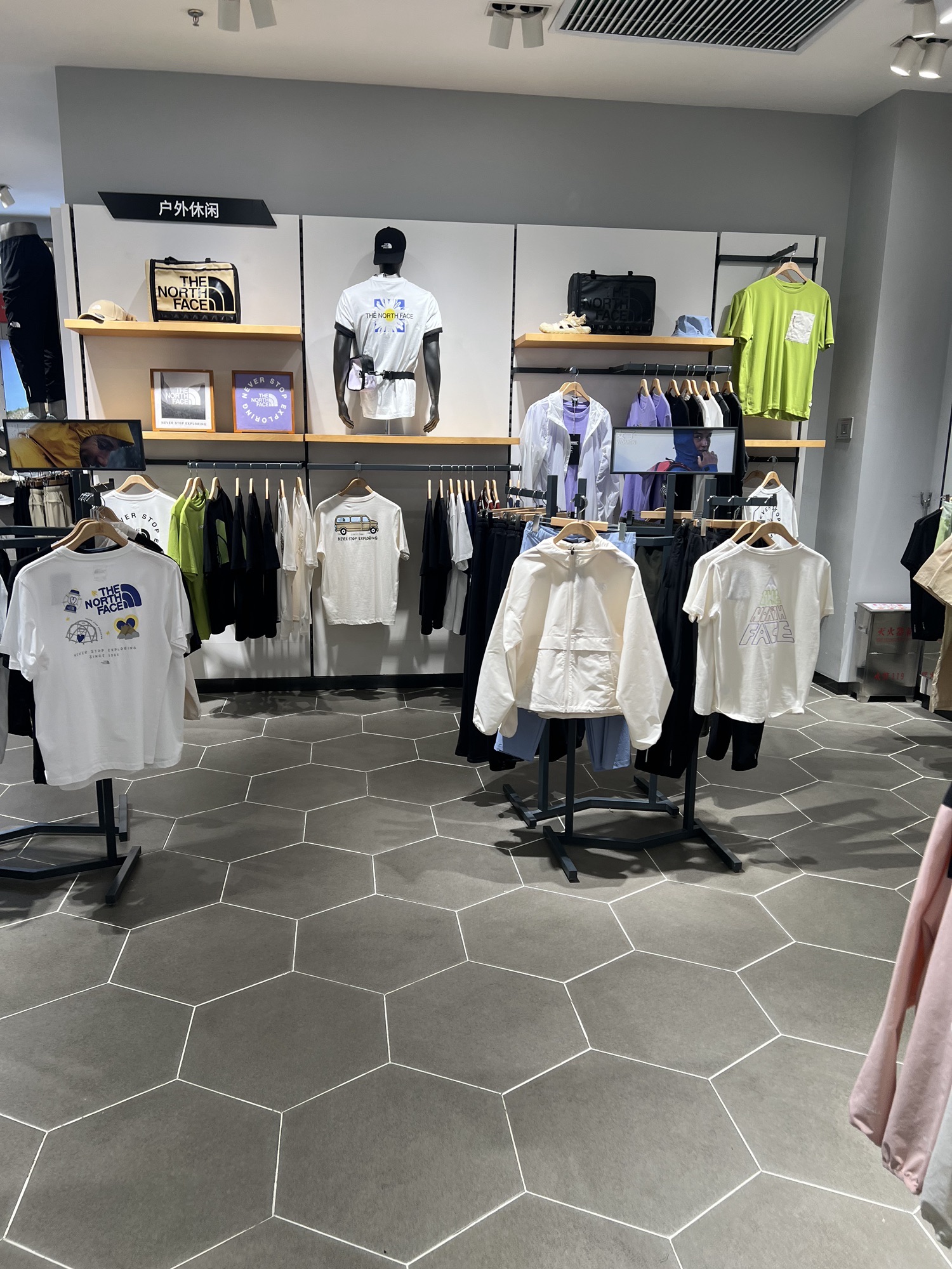 THE NORTH FACE(鞍山万象汇店)