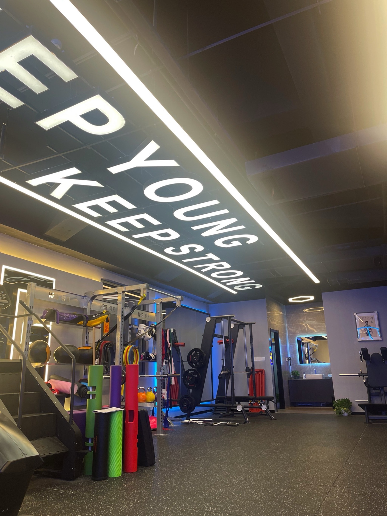 场地封面-NRG健身私教CLUB(龙华会店)