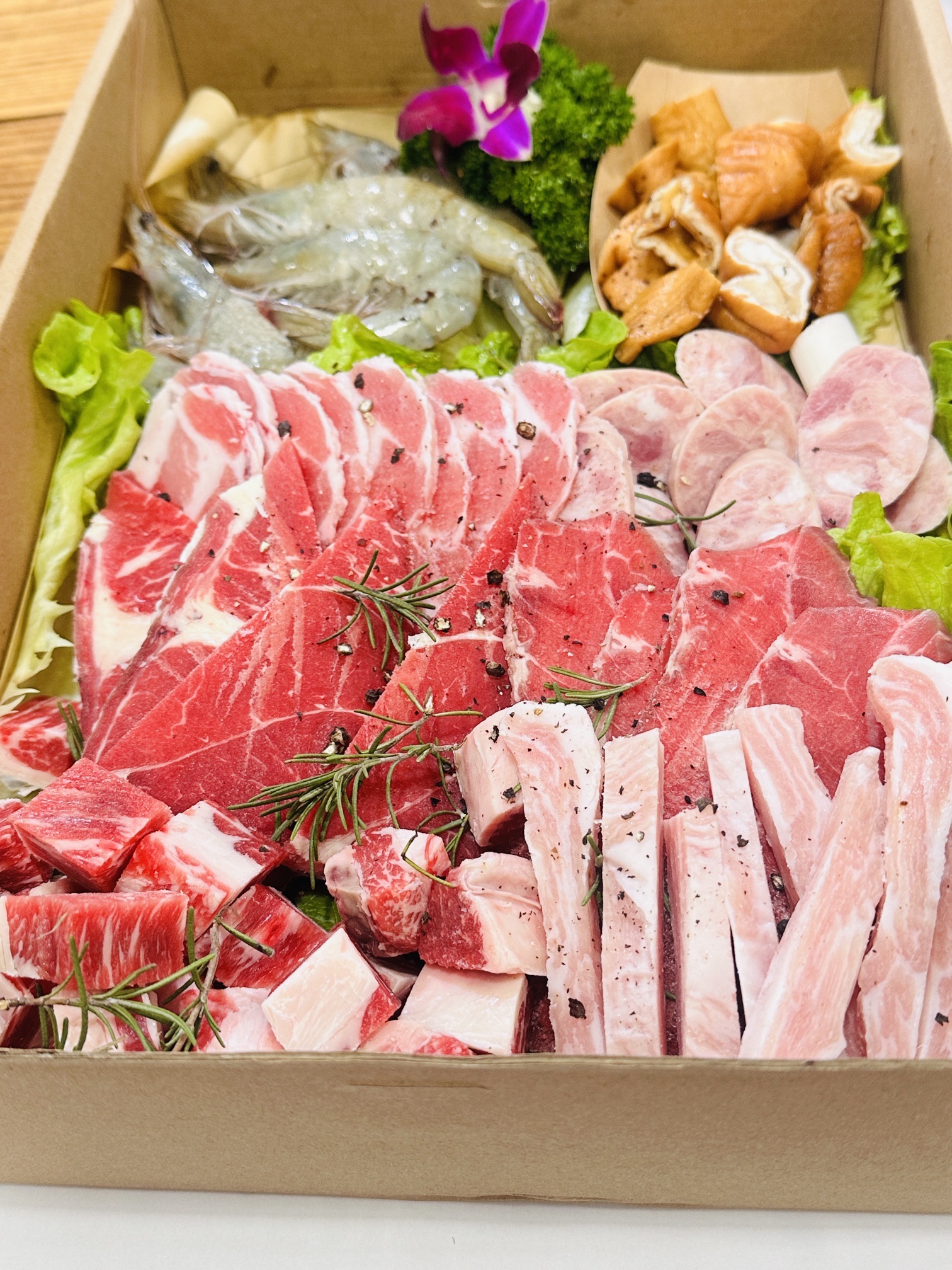 场地封面-山丘营地·烤肉·下午茶·汤锅