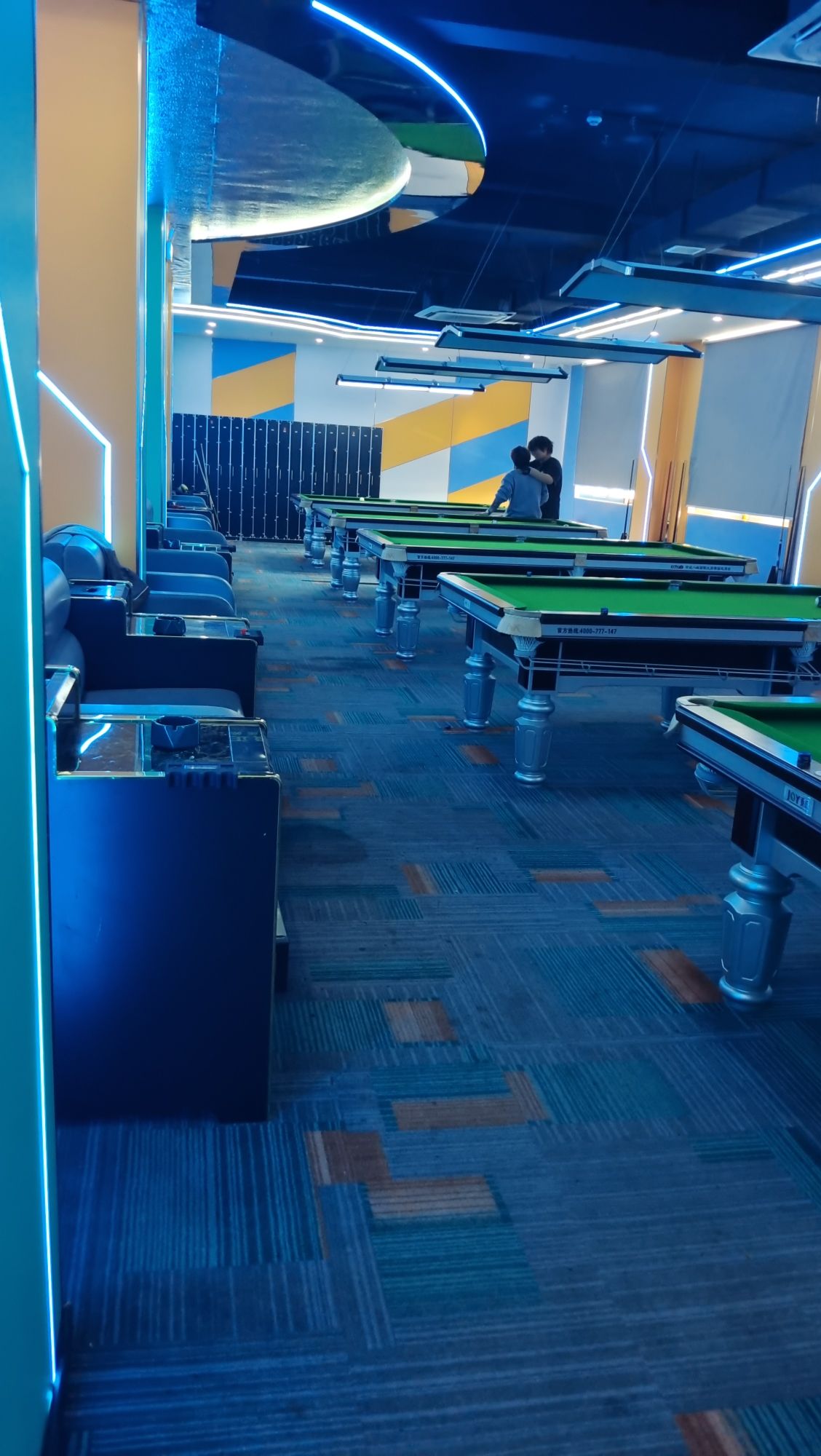 场地封面-世纪电竞台球