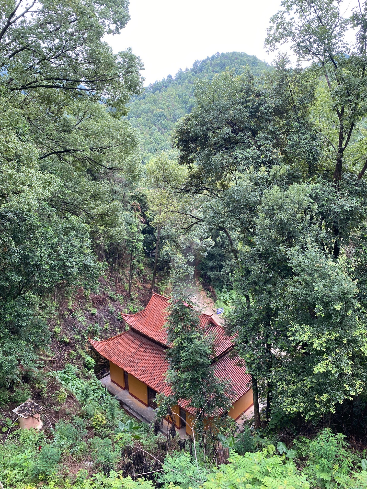 涌泉寺