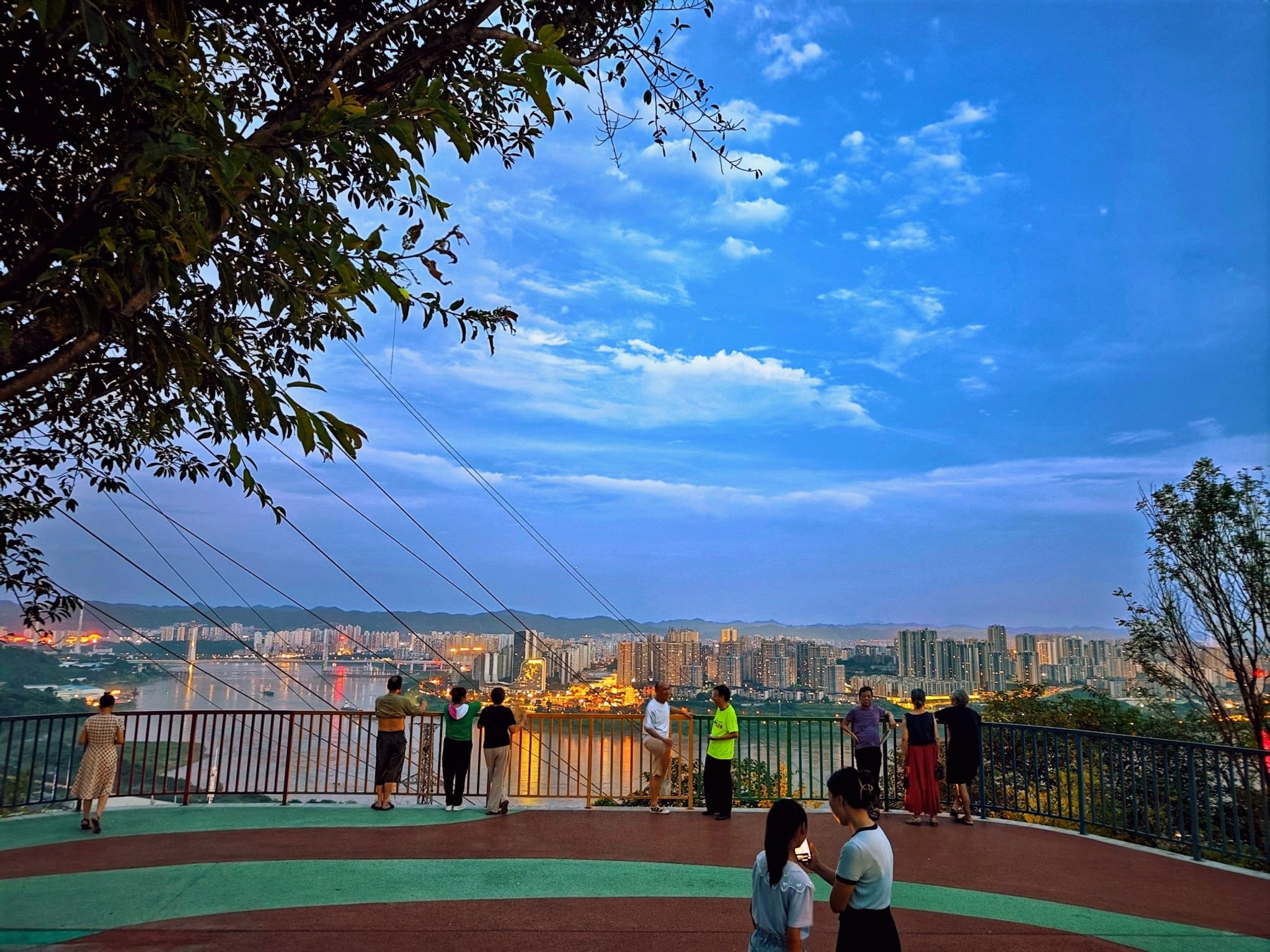 钢铁公园旅行图片 2