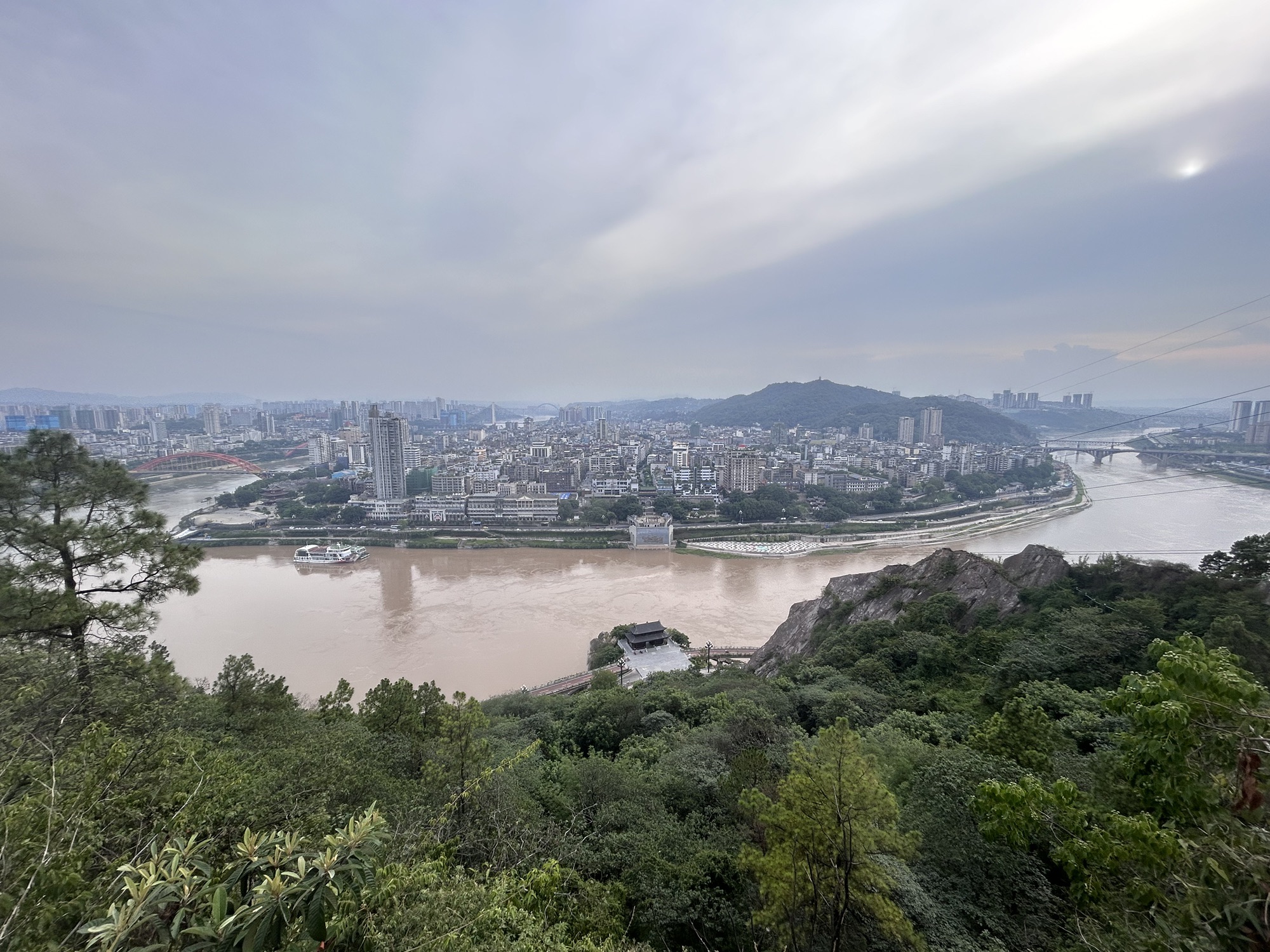 东山古城