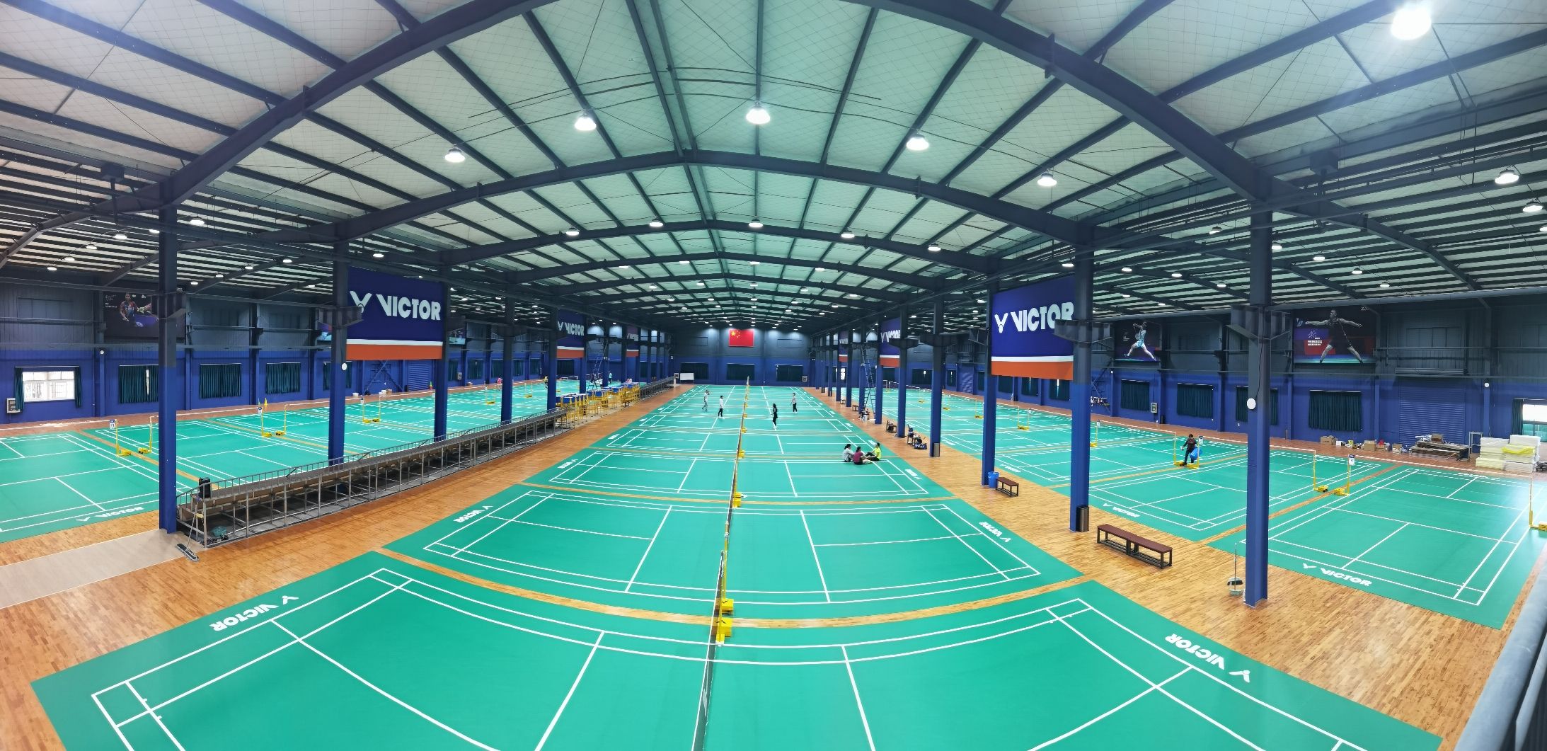 场地封面-南京弈想青少年羽毛球俱乐部