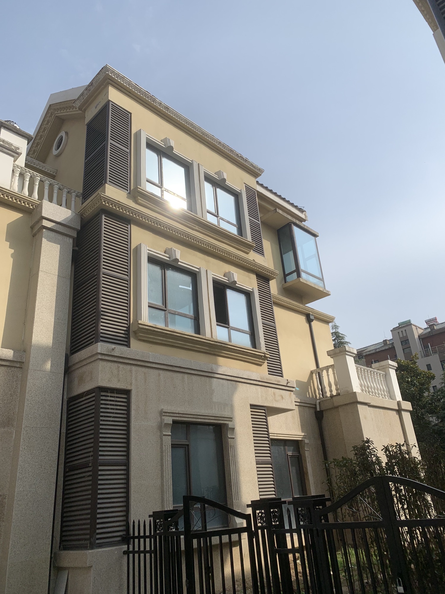 九点阳光别墅区