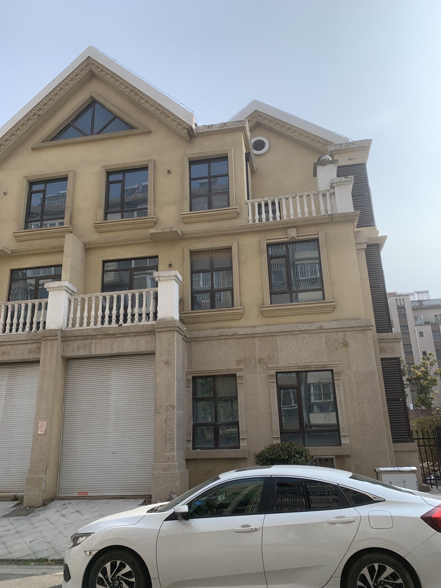 九点阳光别墅区