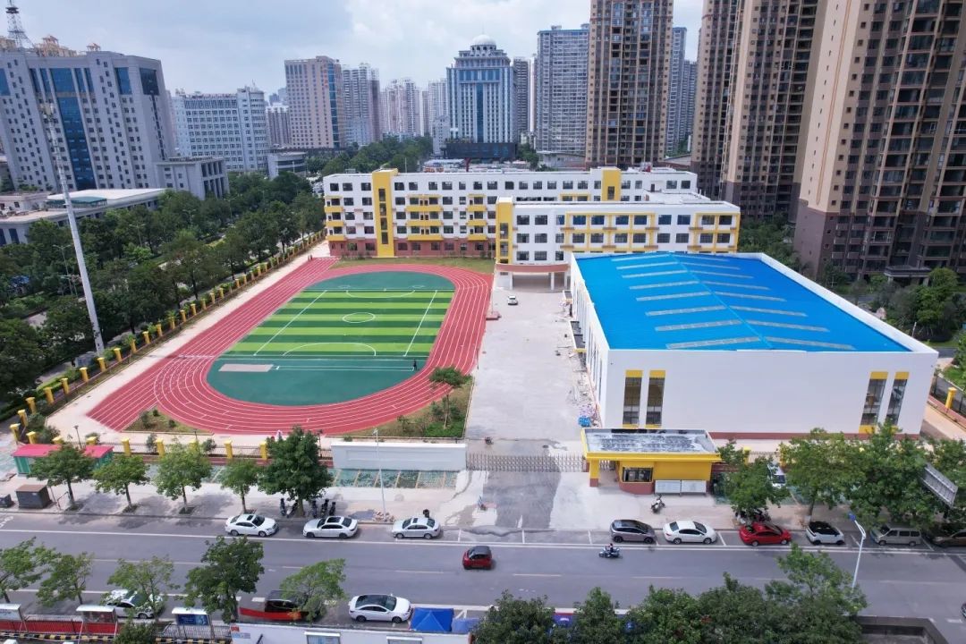 来宾市政和小学迎宾校区
