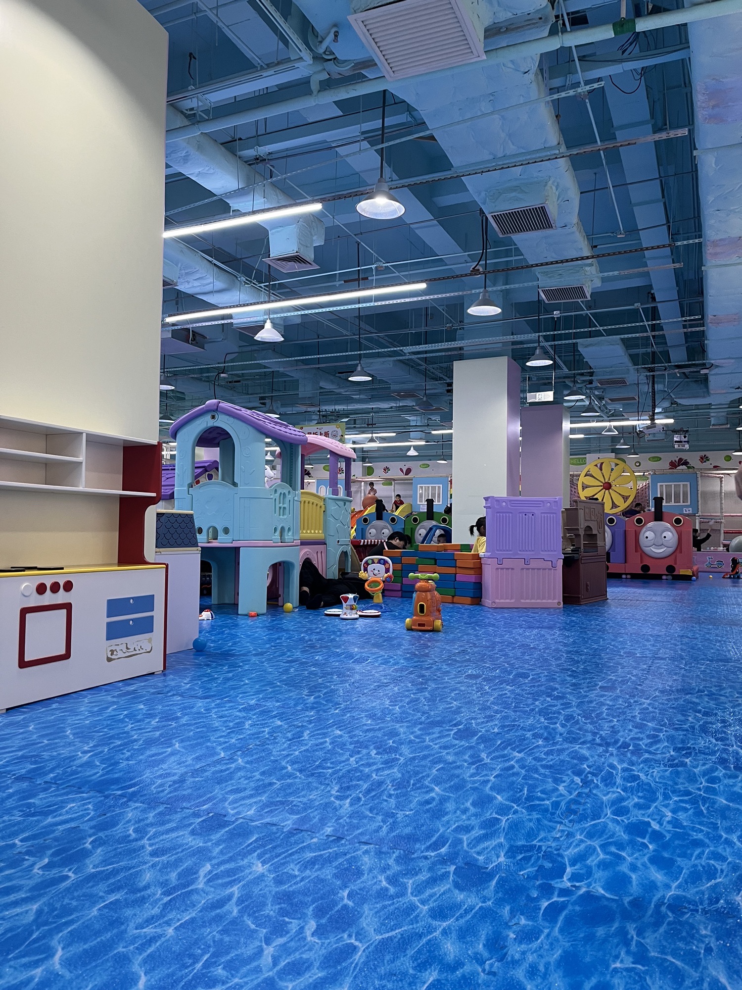 场地封面-童年时光探索乐园(优托邦店)