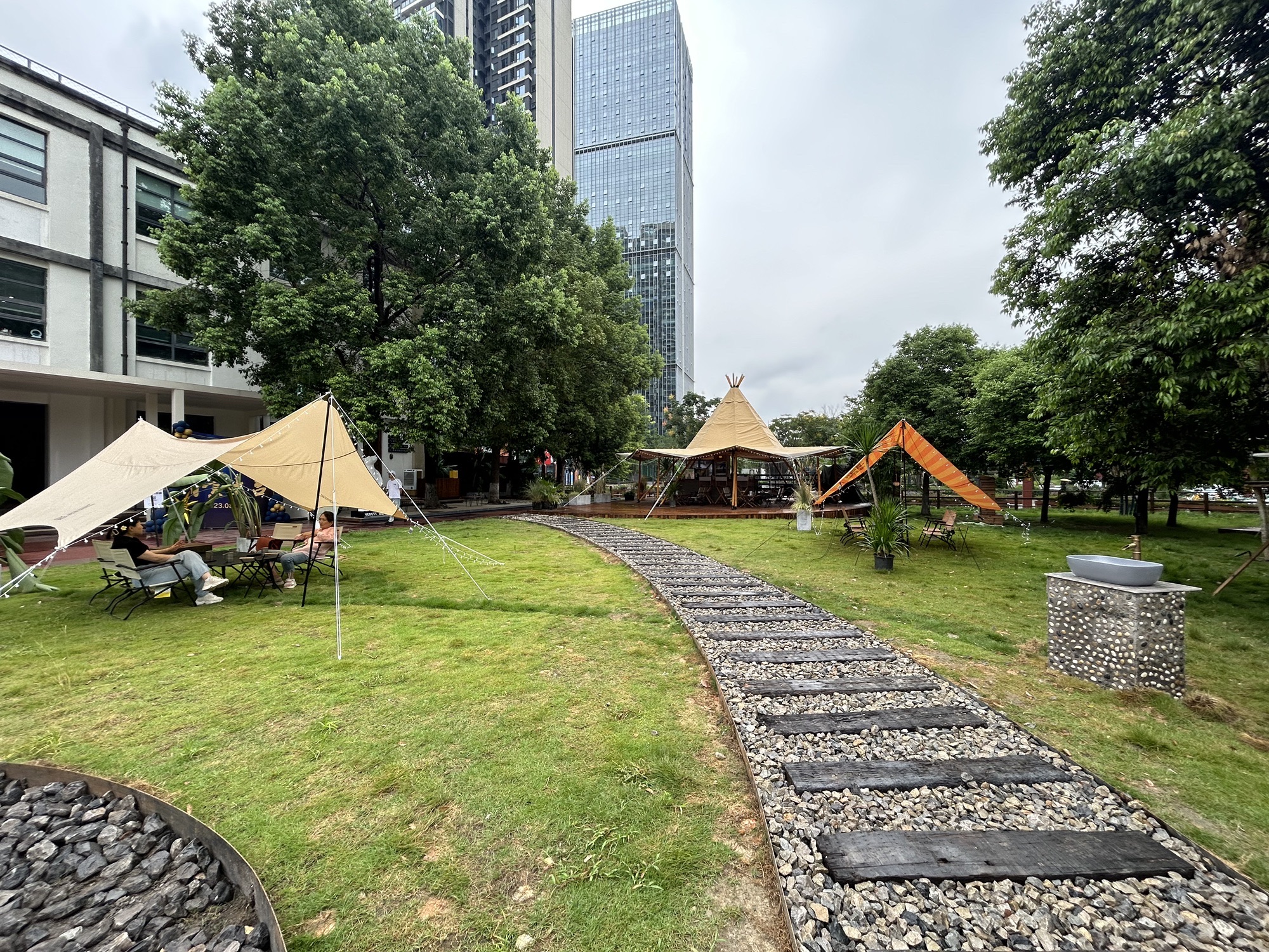 场地封面-东肆音乐露营广场