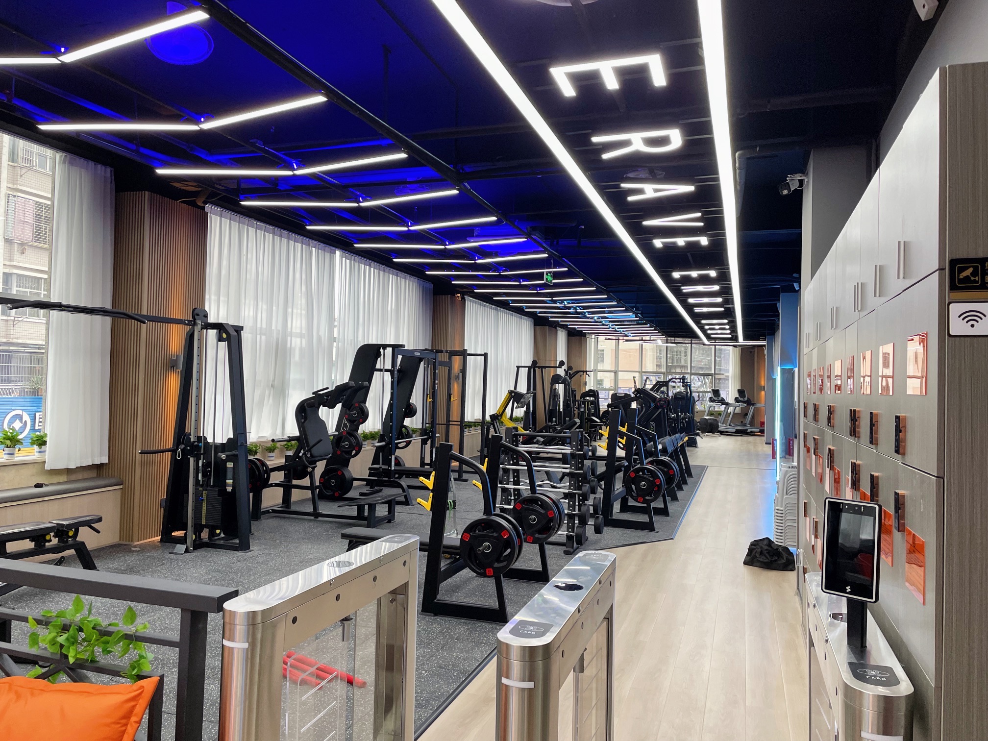 爱尚阳光游泳健身(天玺店)