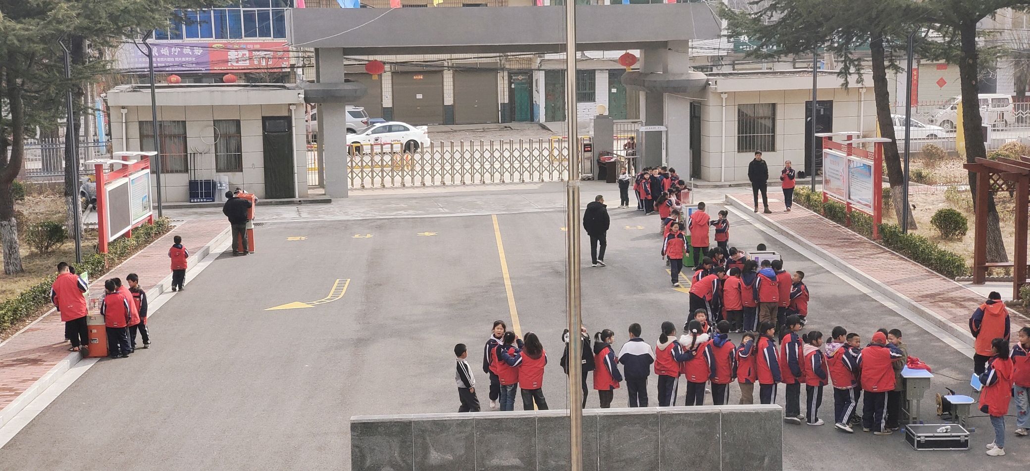 铜川市印台区广阳中小学