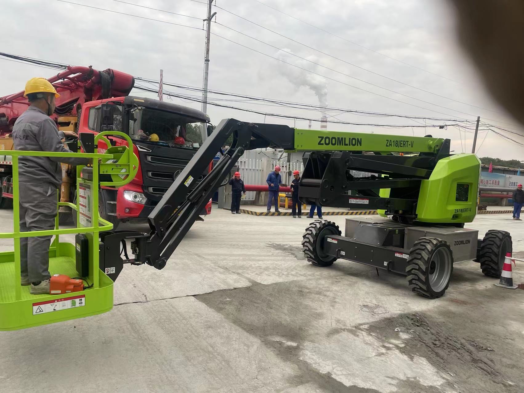 绍兴芃成升降机登高车租赁