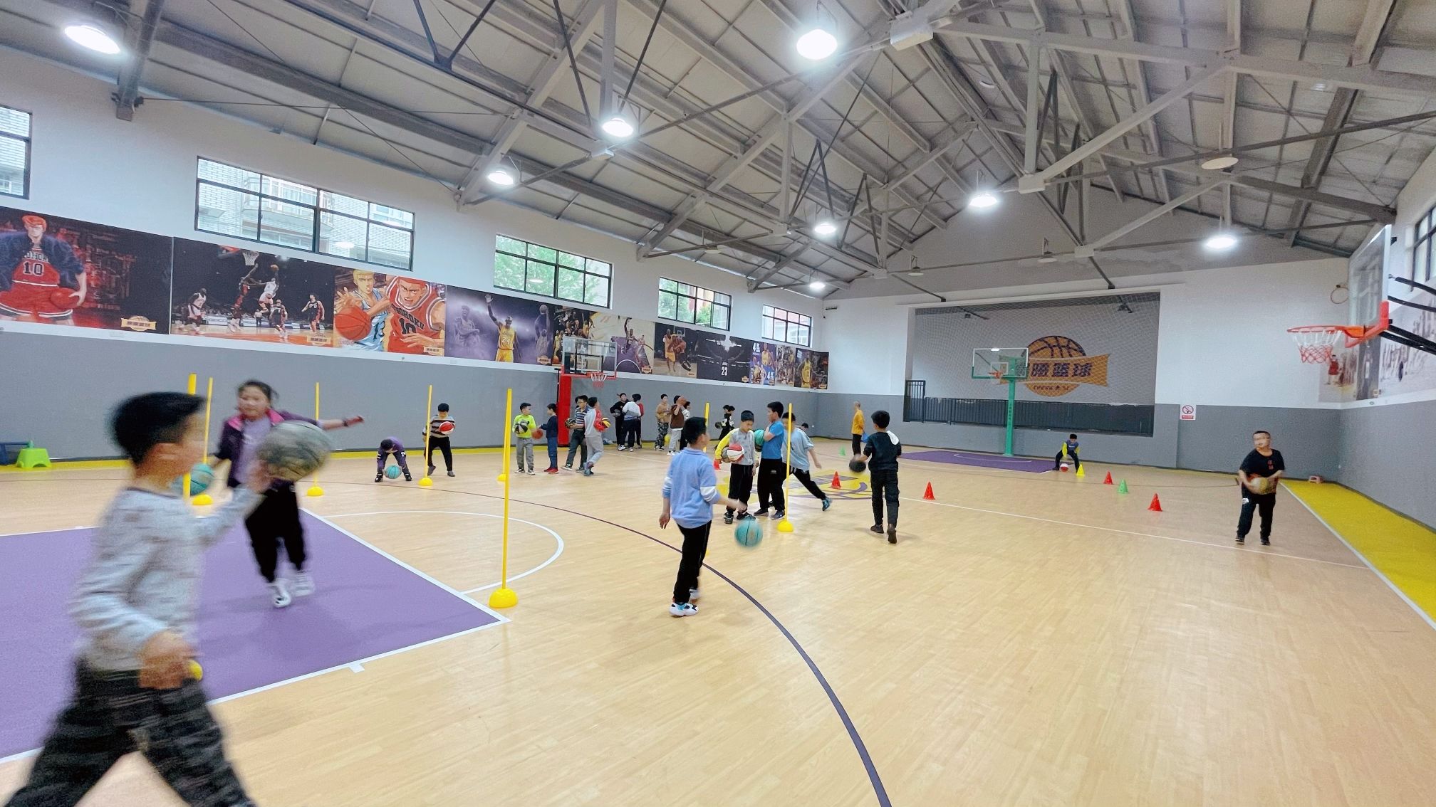 推荐场地-晨曦篮球