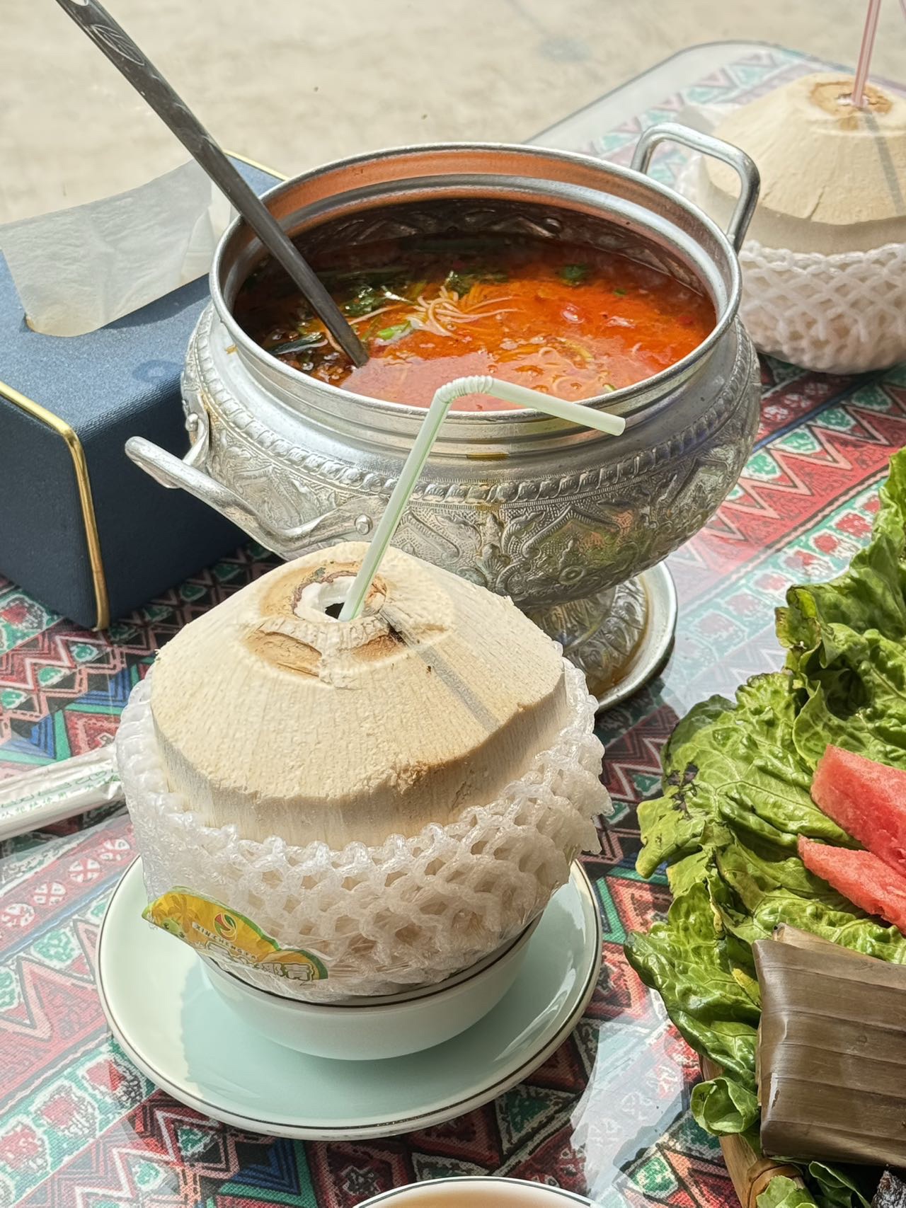 傣王妃·孔雀宴手抓饭江景餐厅(告庄店)