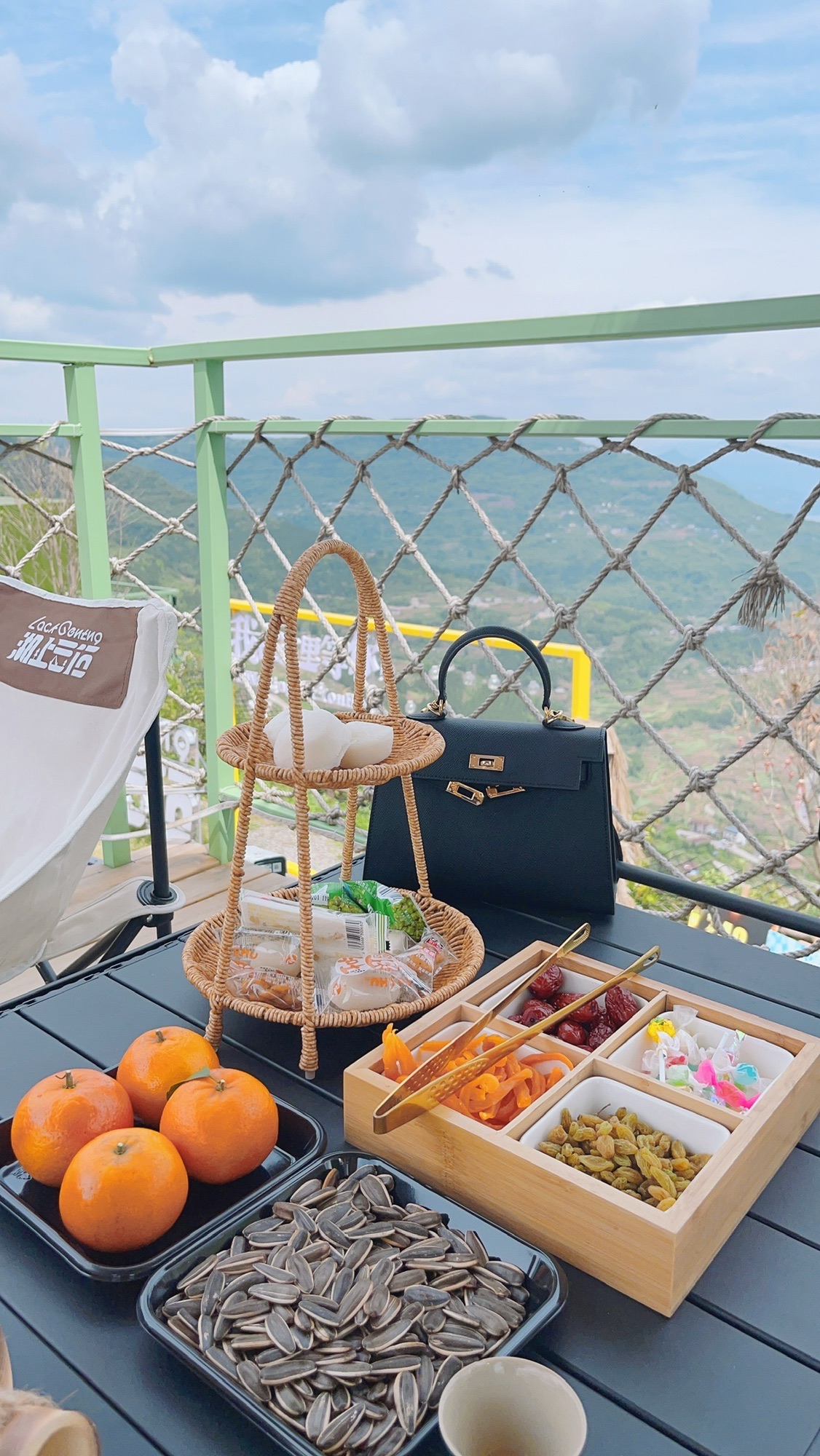 场地封面-湖上云顶露营基地(开州店)