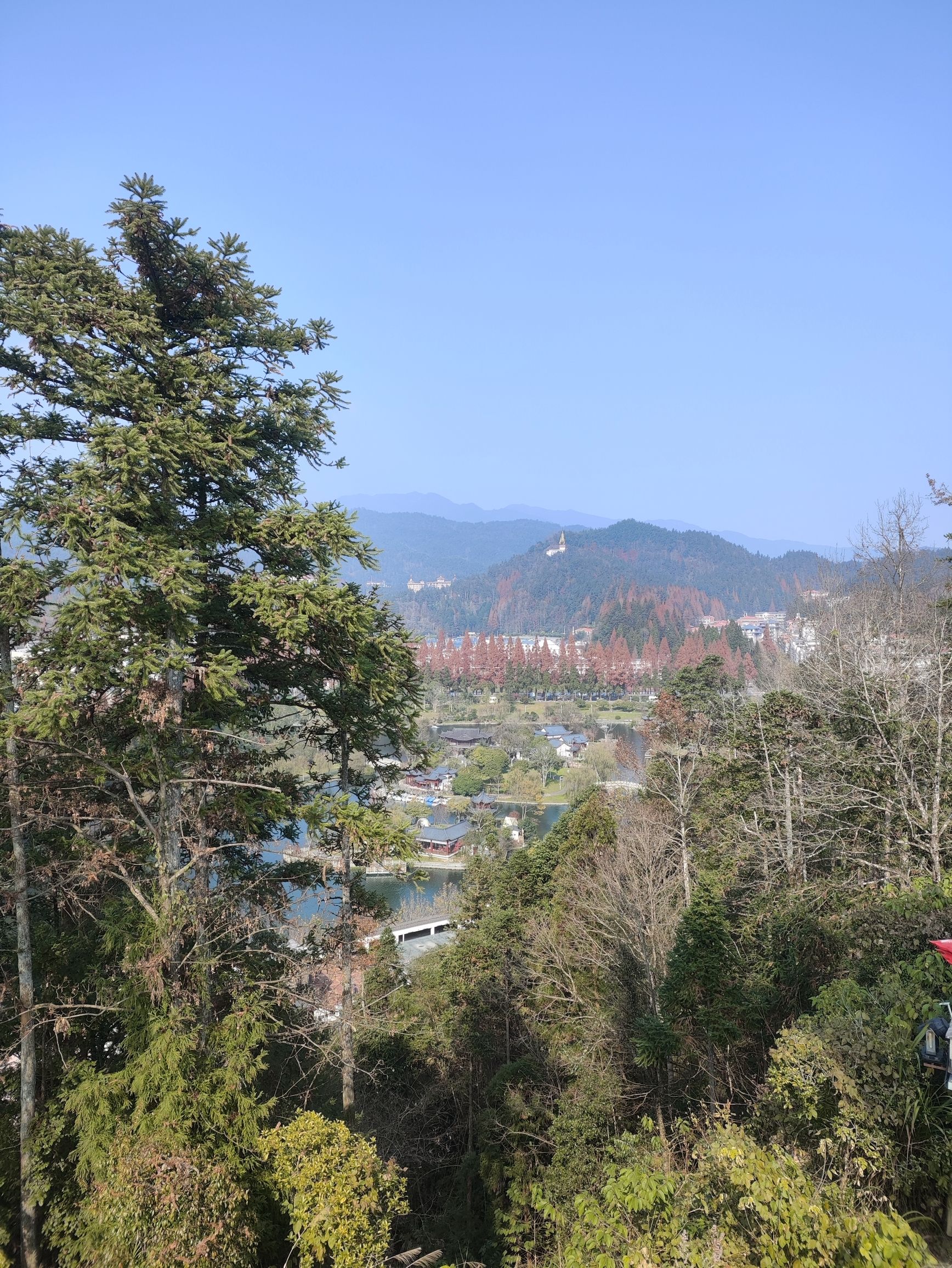 星火相传雕塑旅行图片