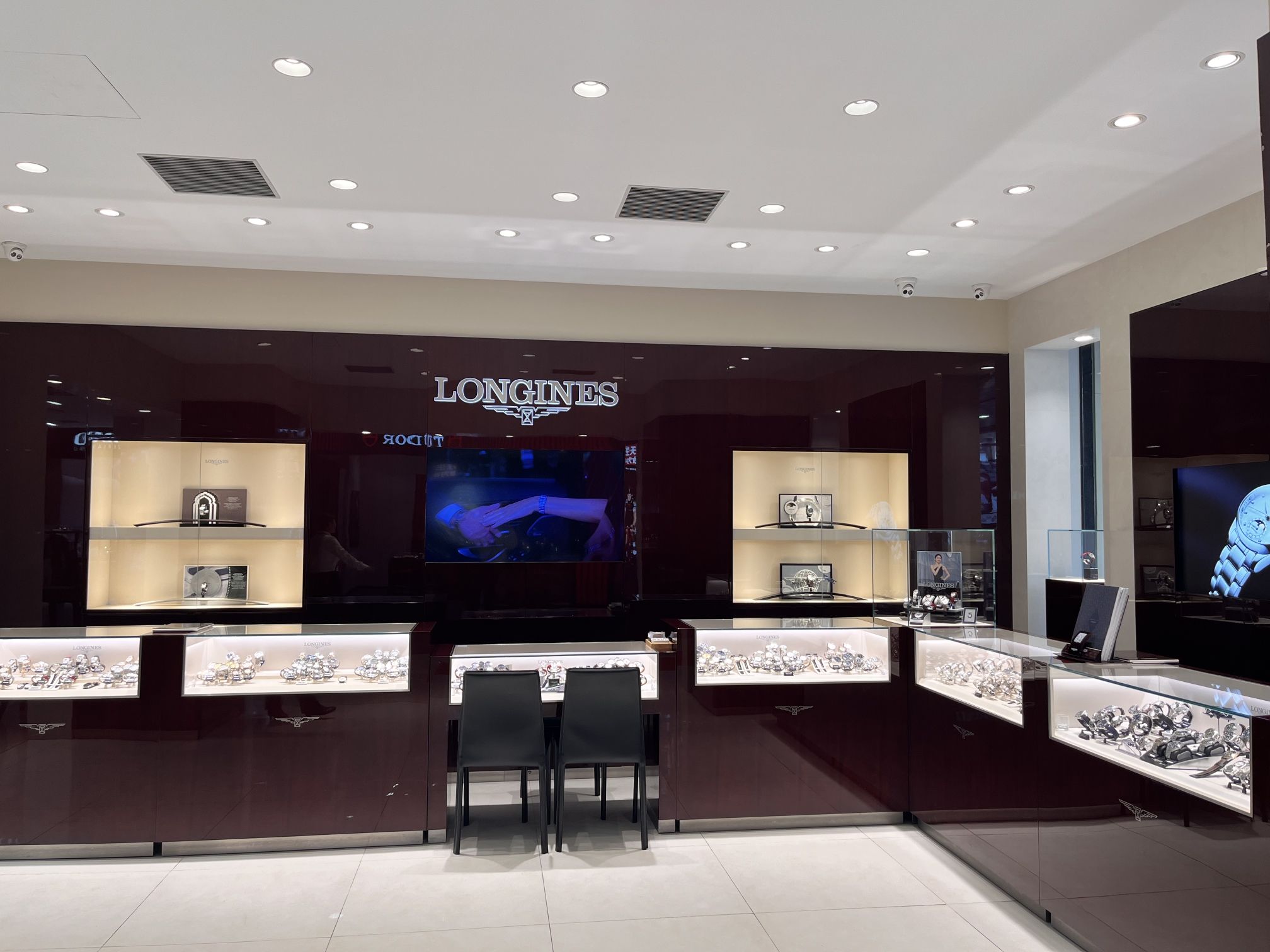 浪琴LONGINES(南昌亨得利世界名表眼镜中心)