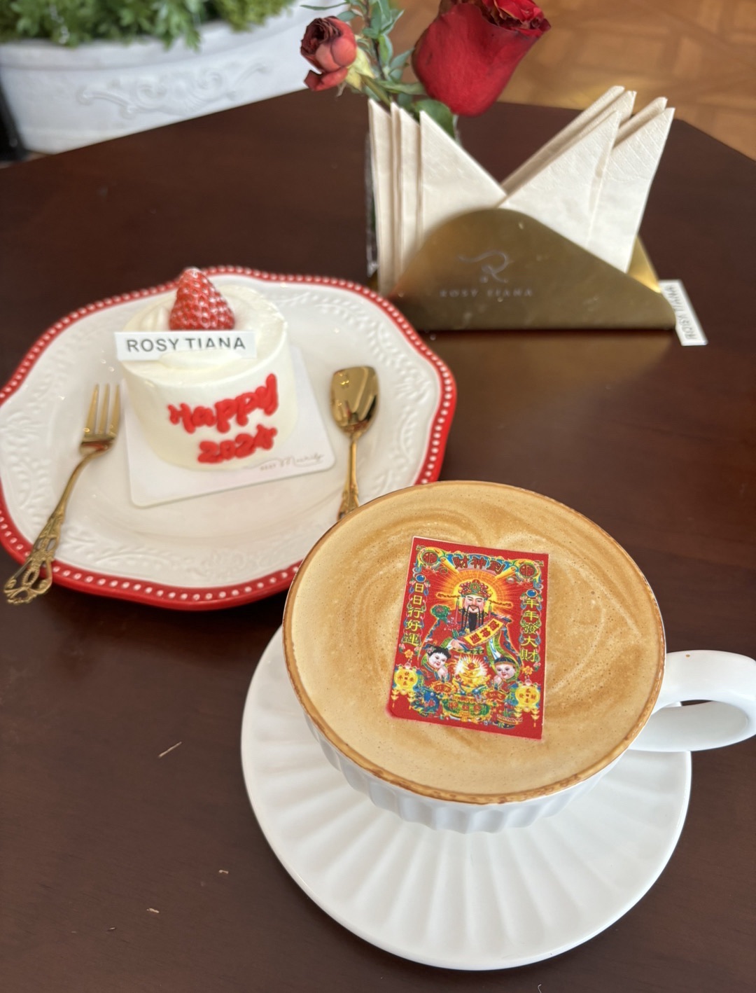 ROSY TIANA 法式咖啡花艺馆(天逸湾店)