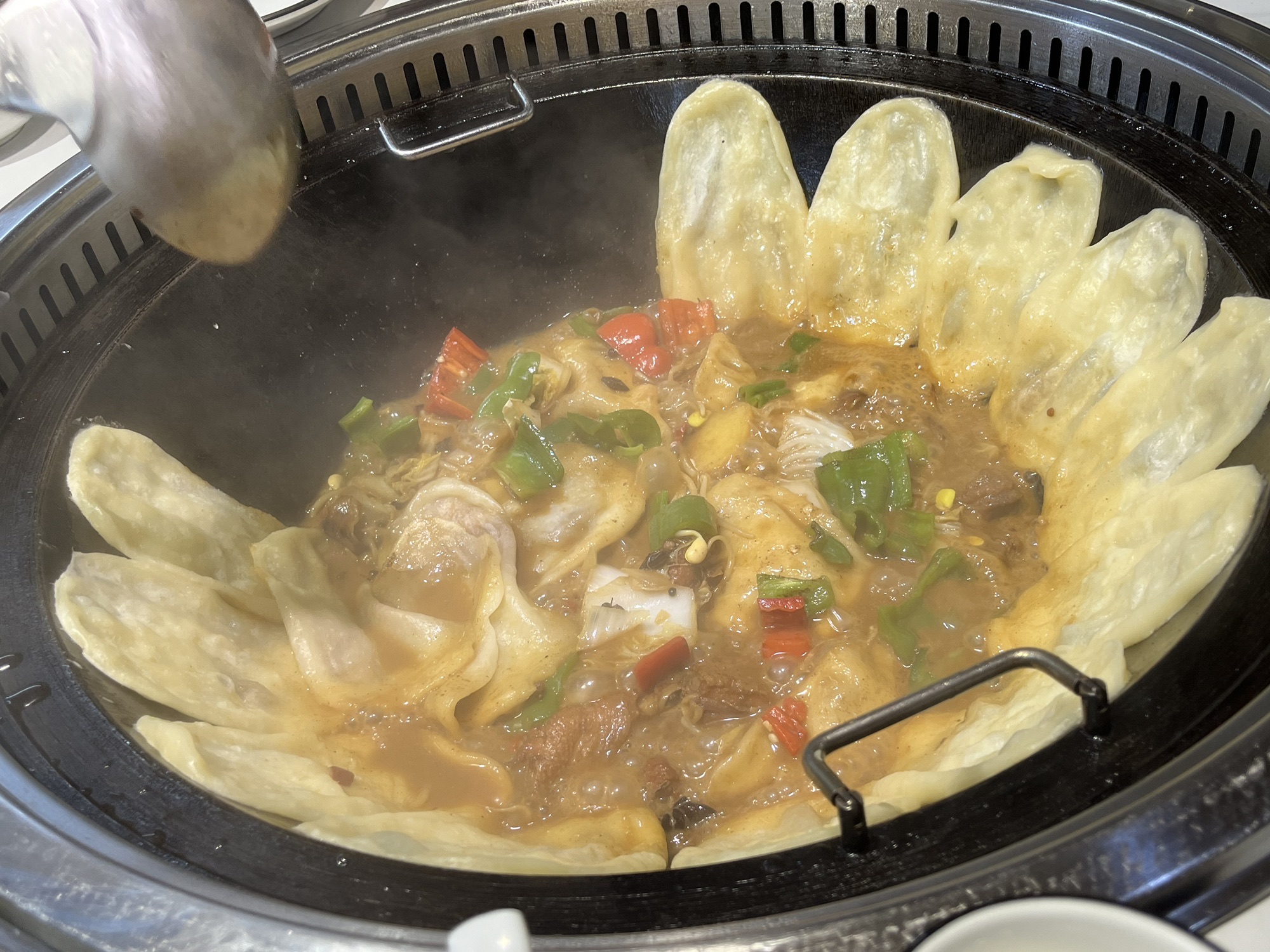 铁锅年代地锅鸡(安广·国庆花园店)