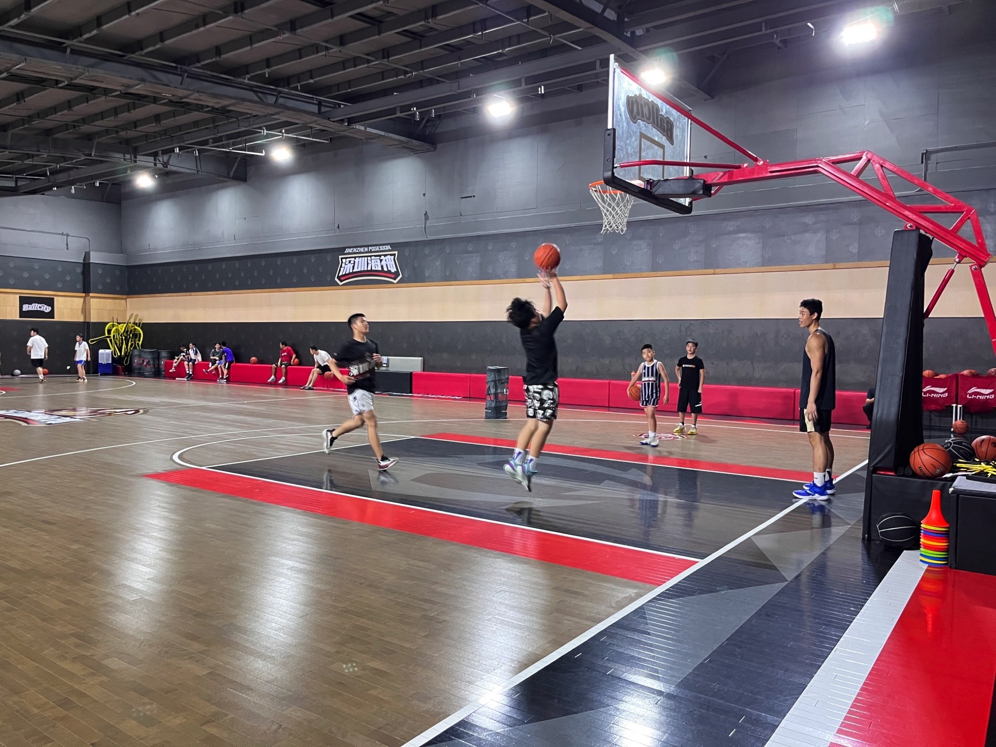 场地封面-海神篮球馆Poseidon