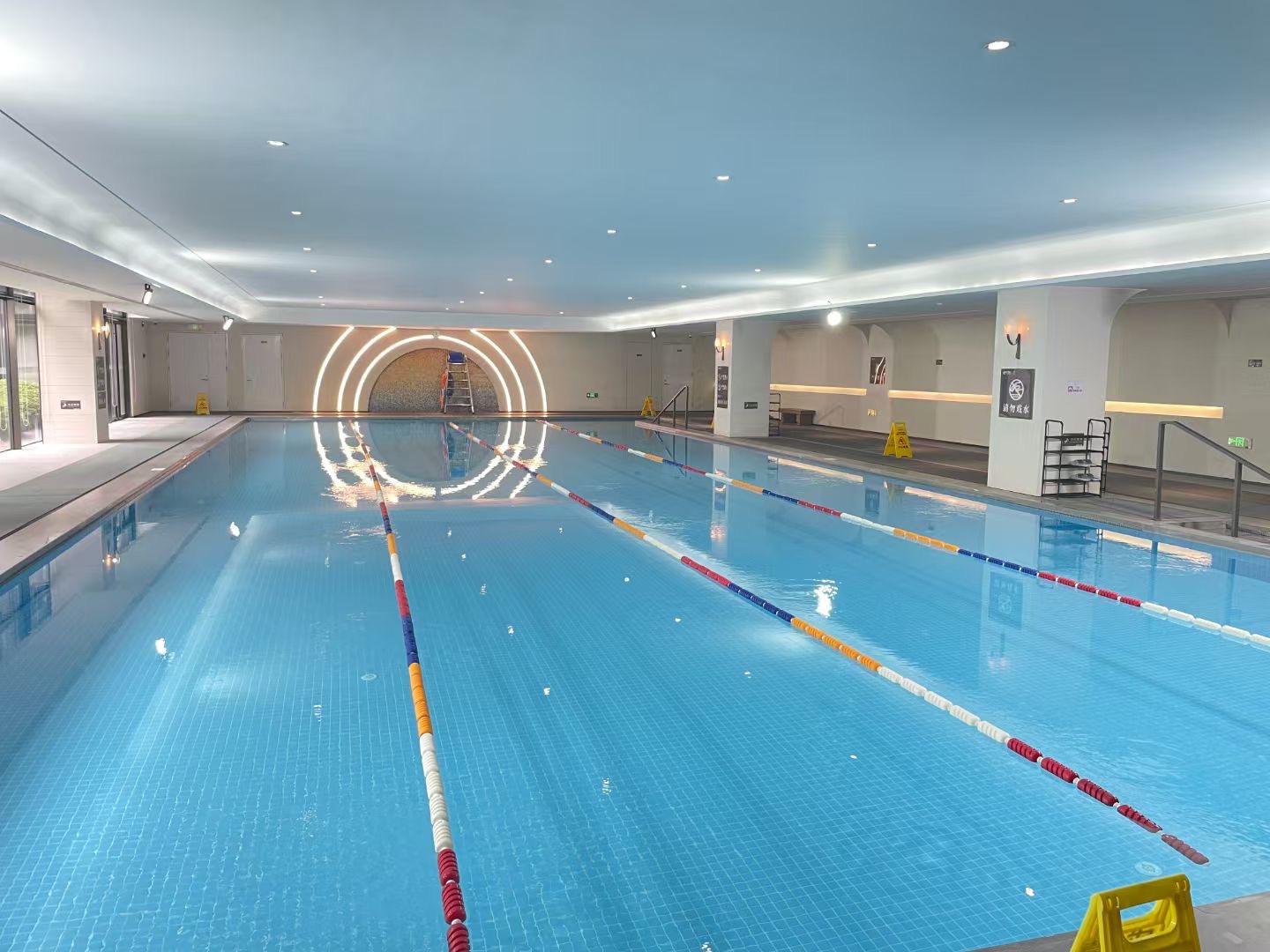 场地封面-桃李湖滨游泳馆