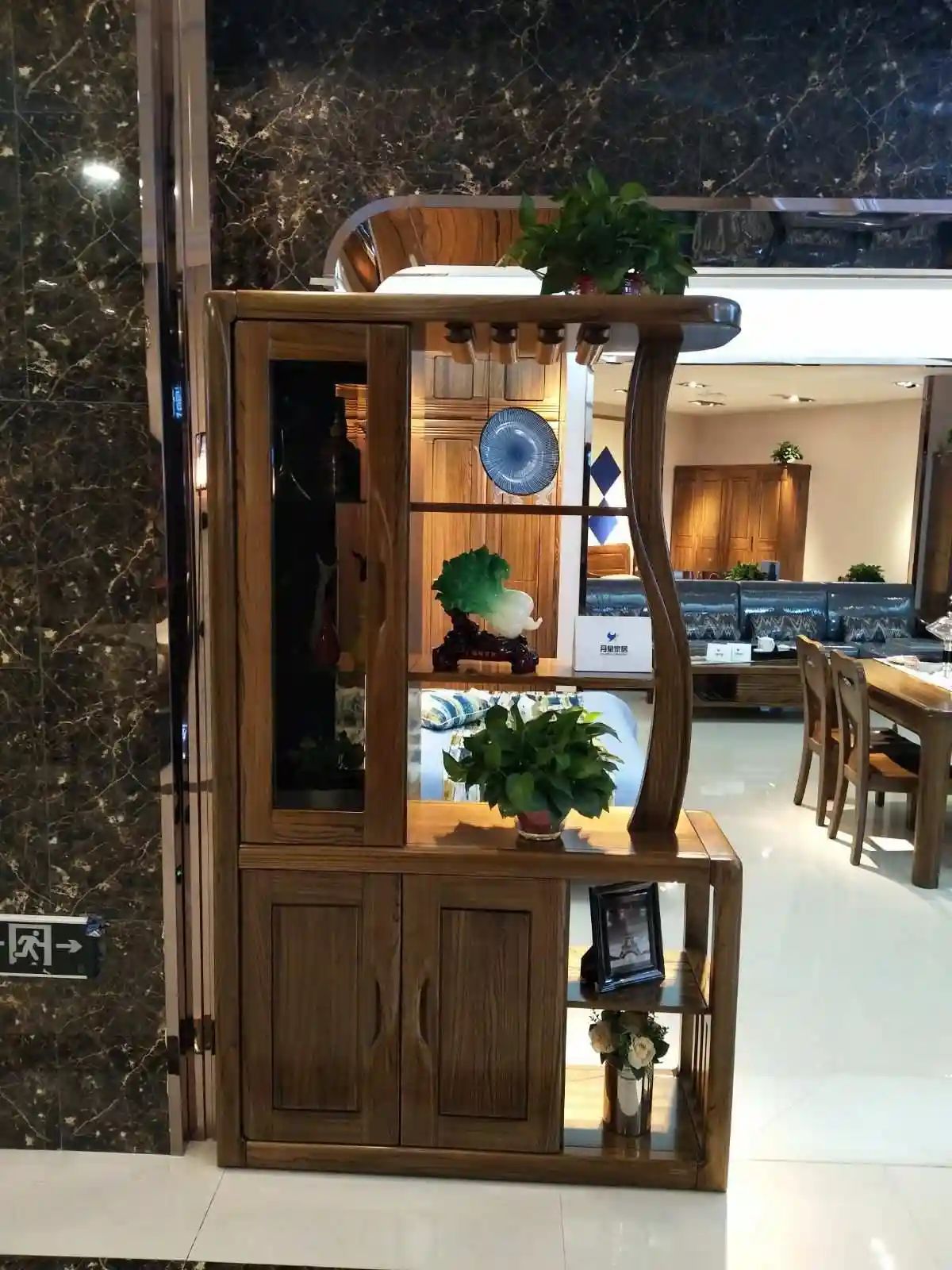 黎氏阁家装建材馆(北中环店)