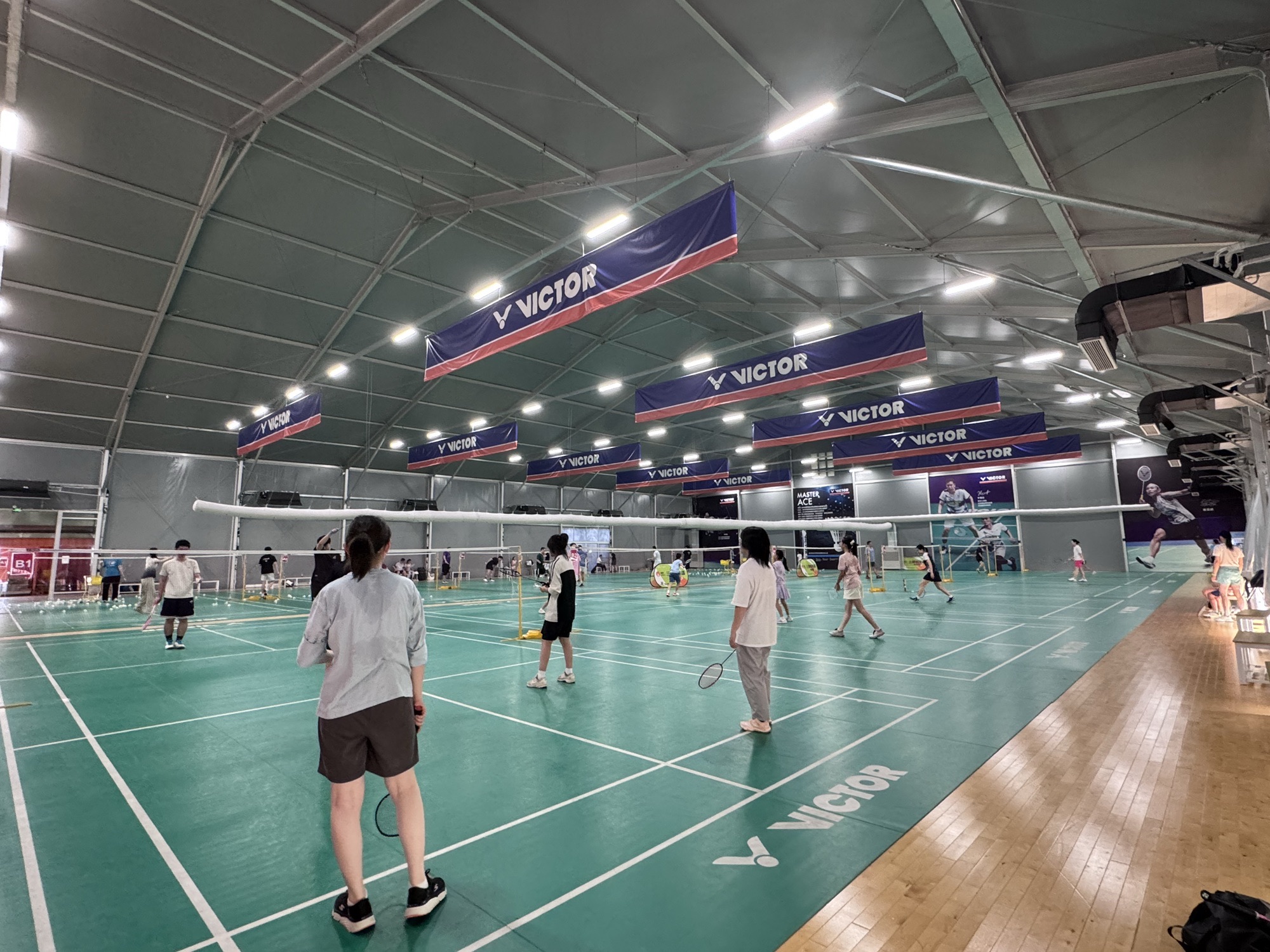 场地封面-乐动力栖羽体育中心羽毛球馆