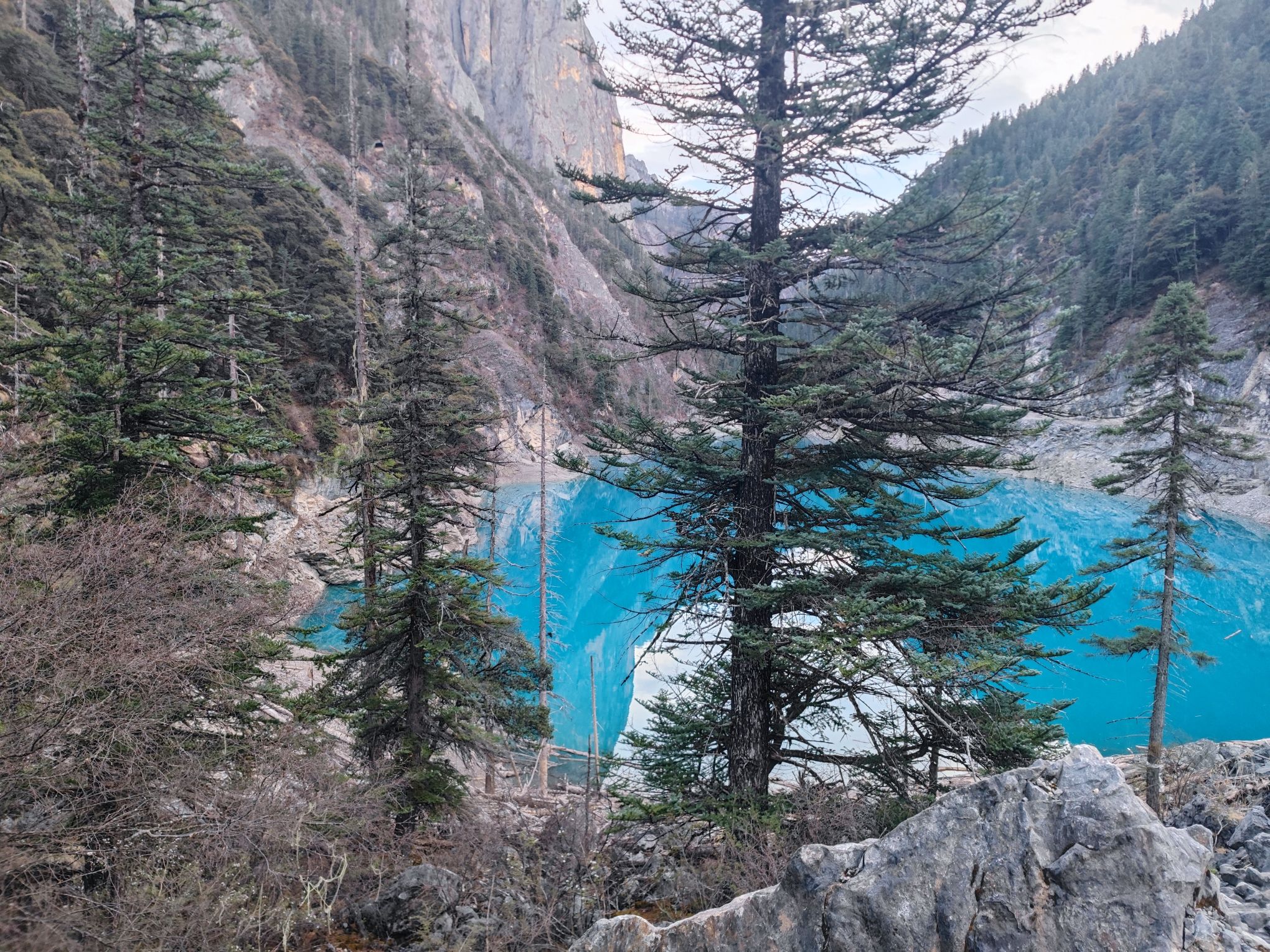 巴巴沟蓝松湖(暂停开放)旅行图片 3
