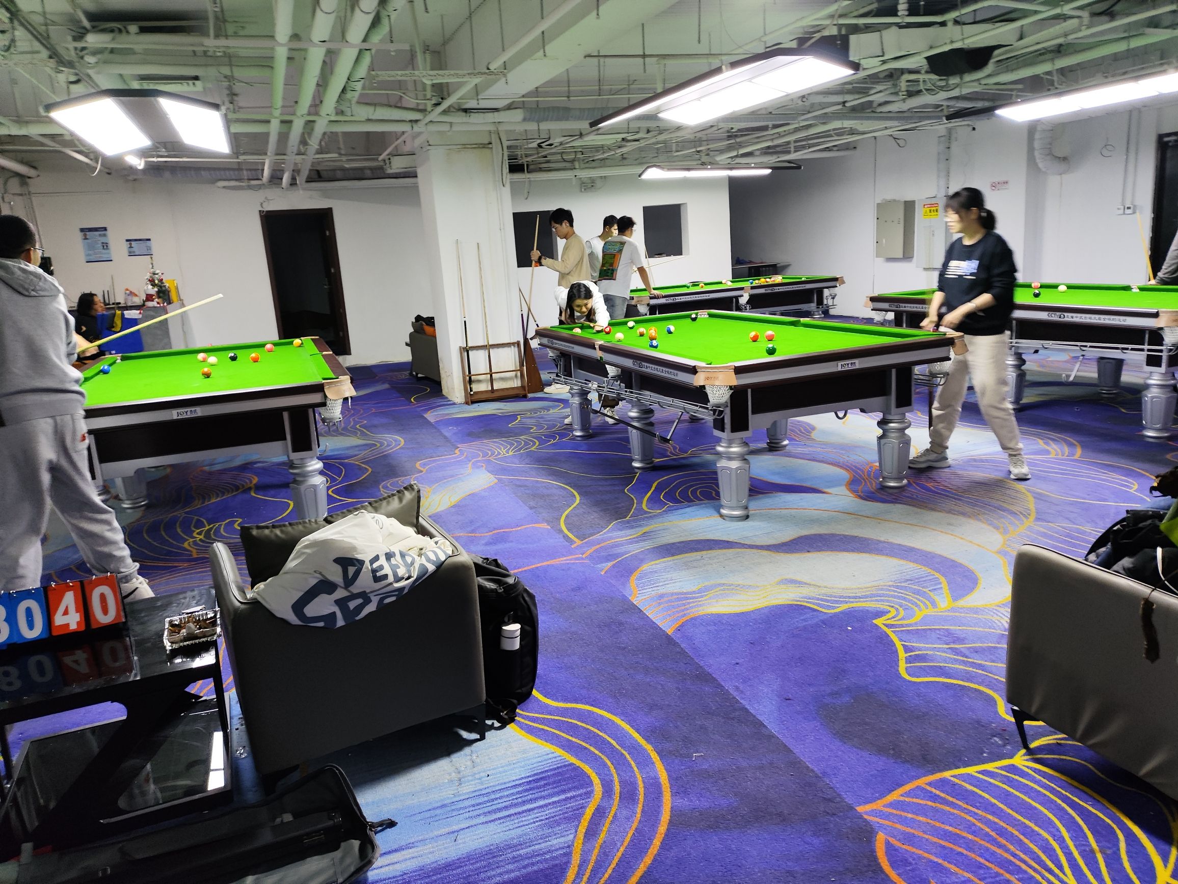 场地封面-摔袋台球俱乐部