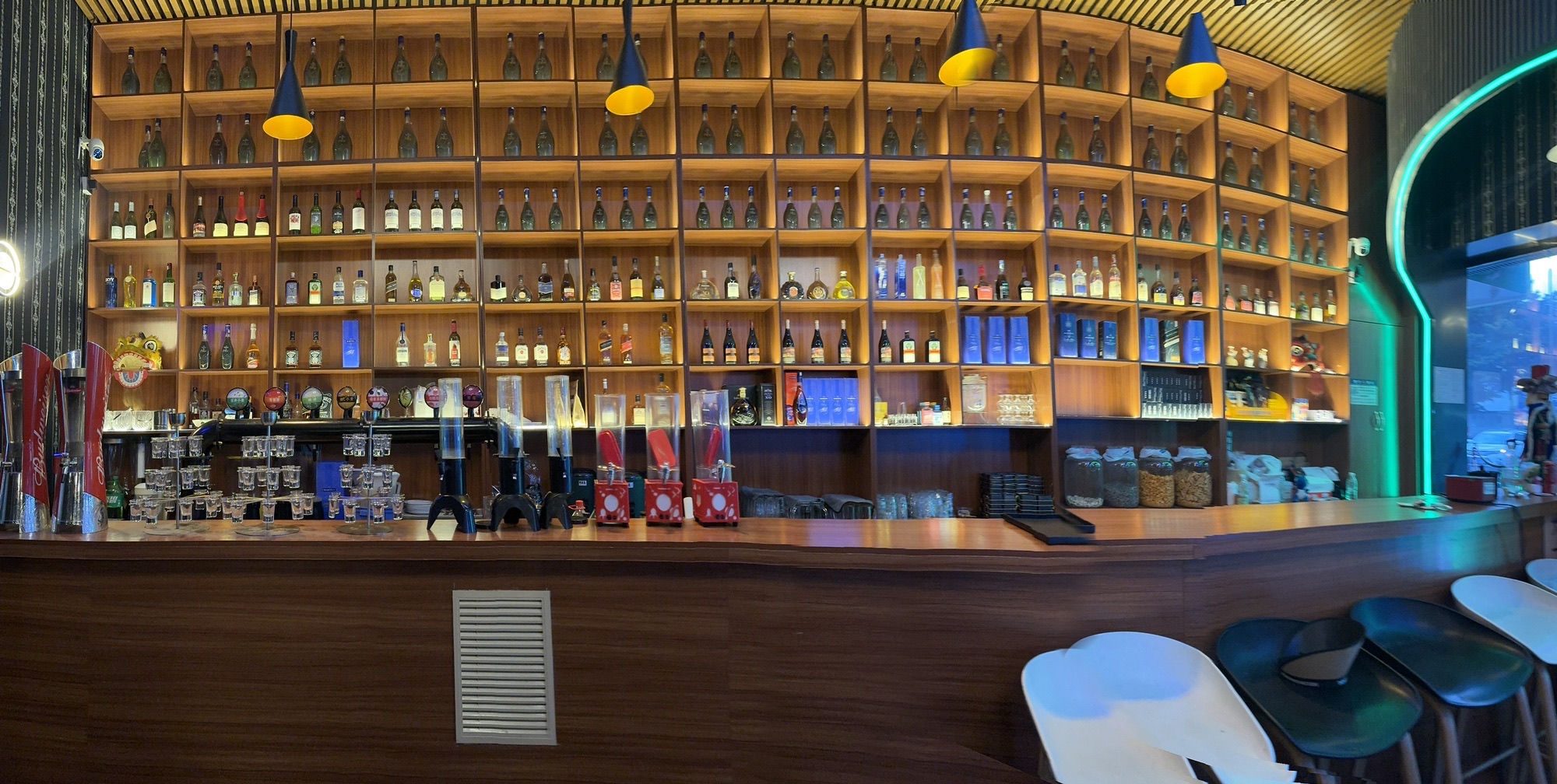 场地封面-云酒屋音乐餐吧