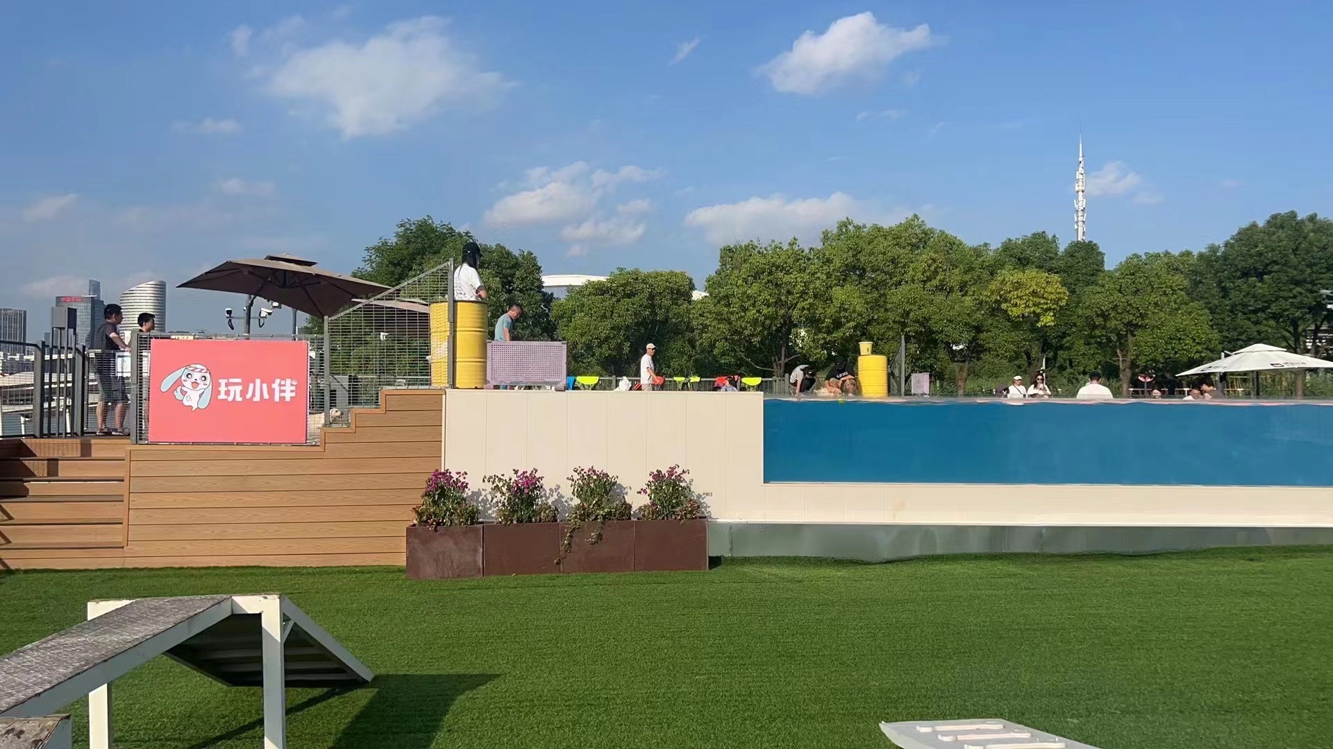 场地封面-玩小伴宠物泳池(浦东世博公园店)
