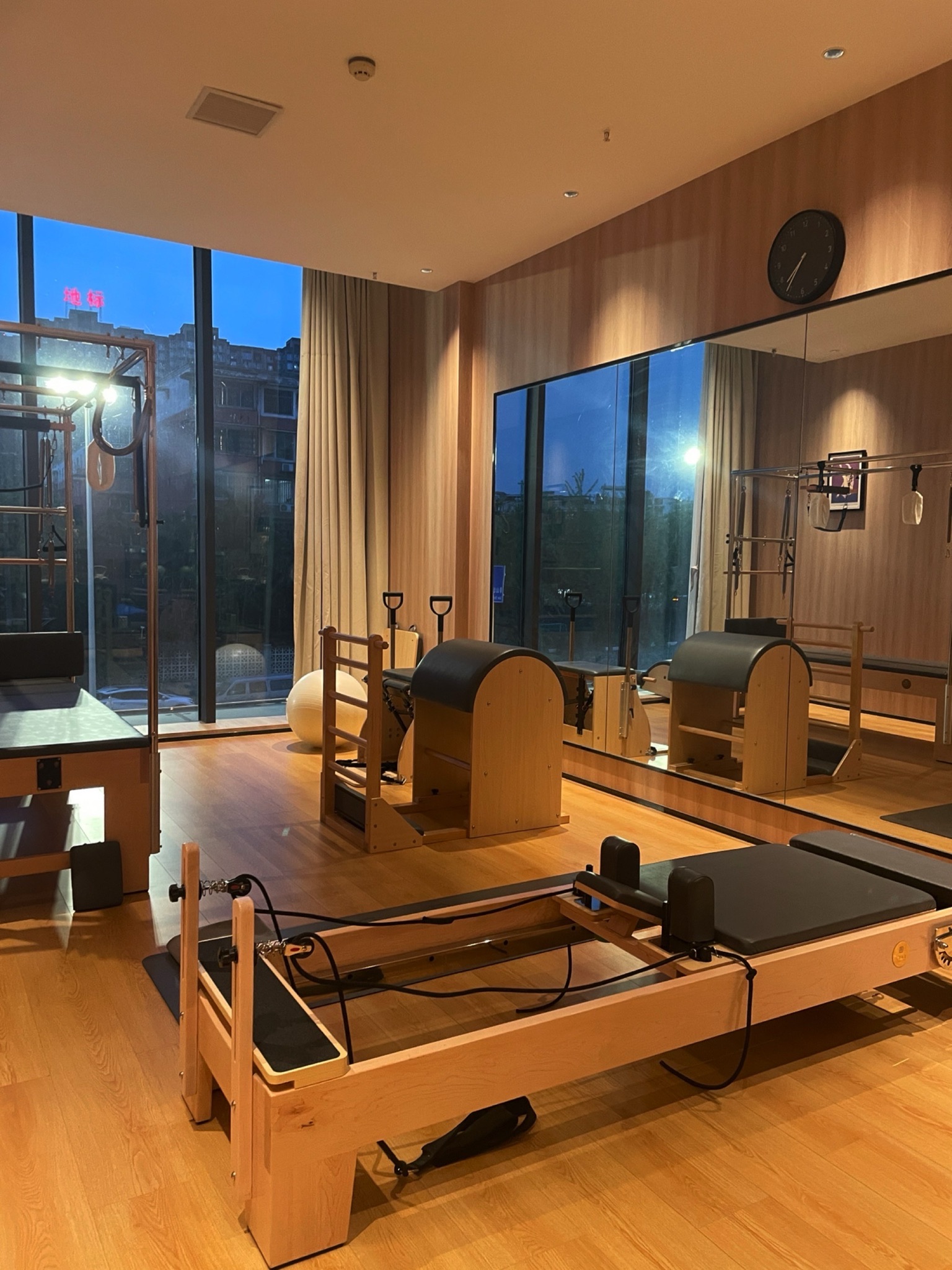 场地封面-成都市·拉伽瑜伽(成都犀浦万达广场店)