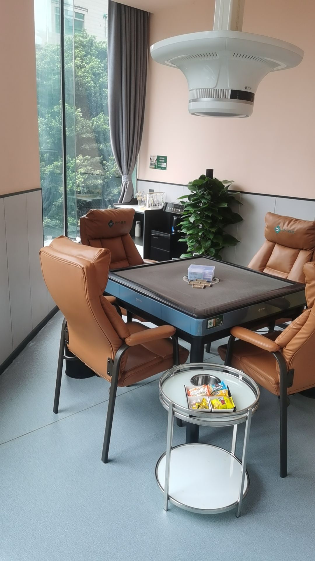 场地封面-四个朋友·自助棋牌(龙湖新壹城店)