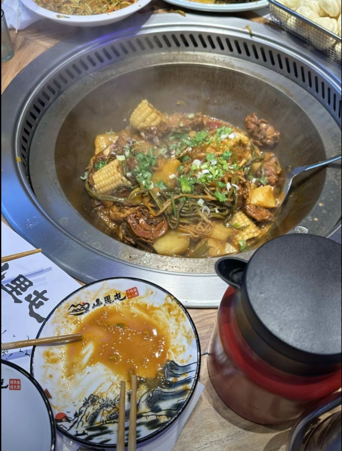 山里屯铁锅炖(凌海店)