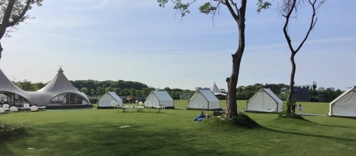 萤火虫露营基地