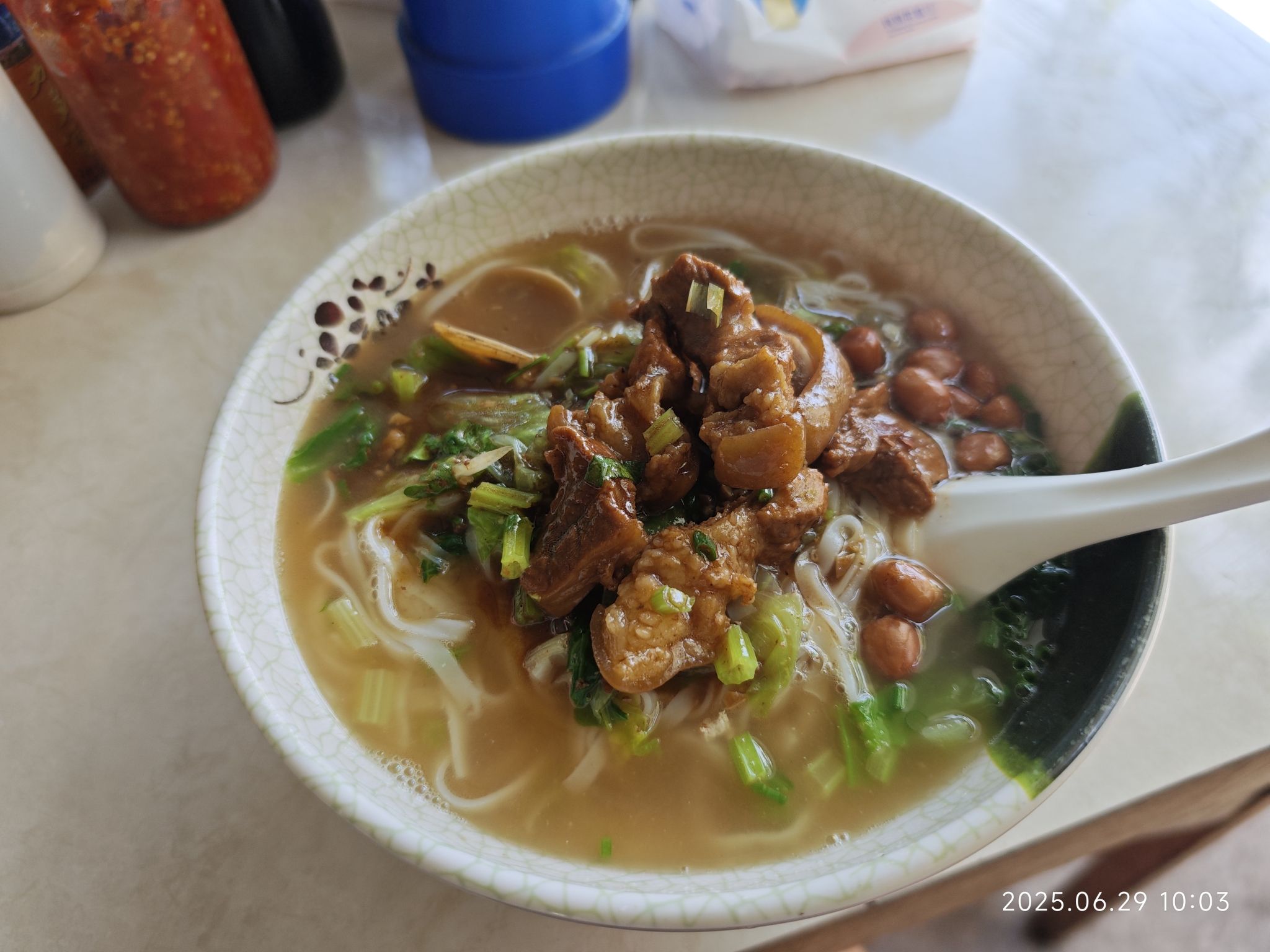 洋洋早餐店(中七路店)