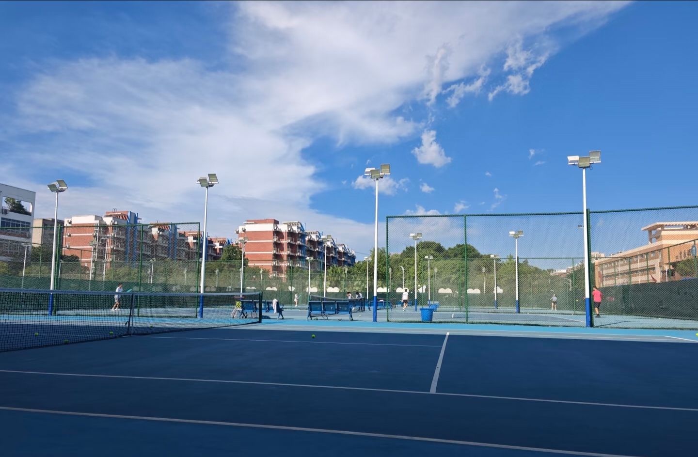 场地封面-成都理工大学二仙桥校区网球场