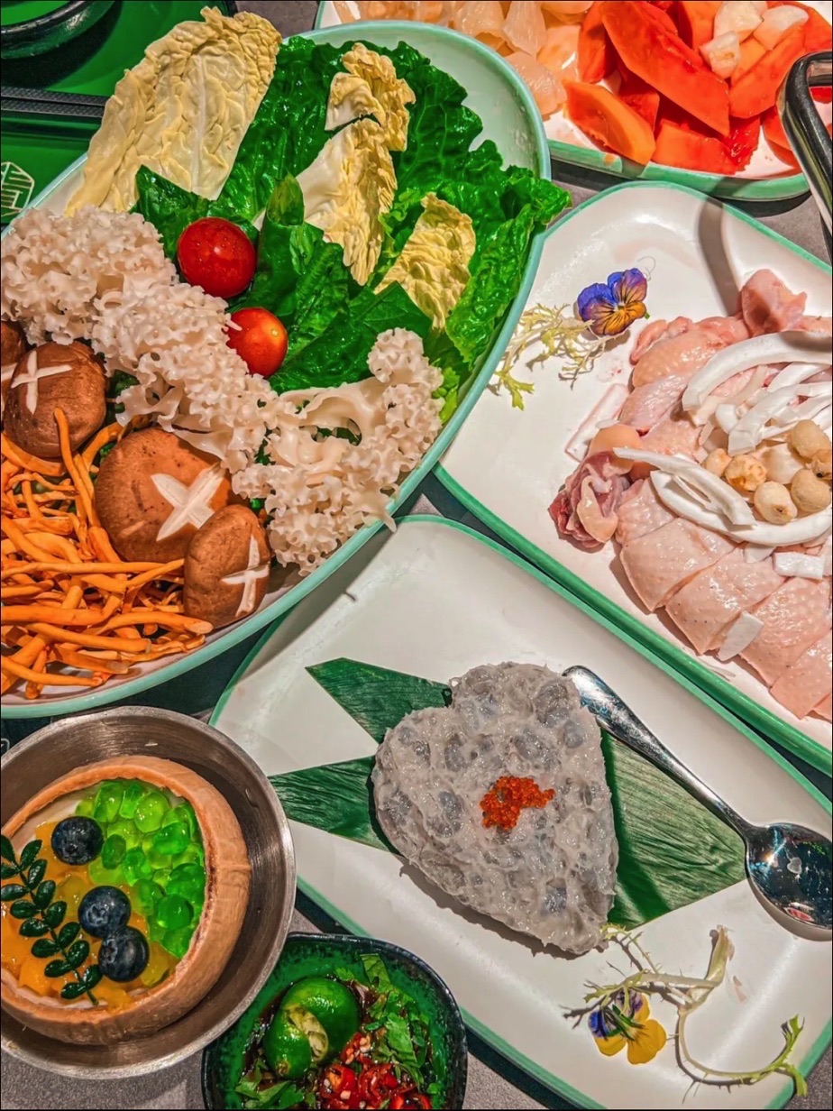 聚汇坊超级椰子鸡(桂城万达广场店)