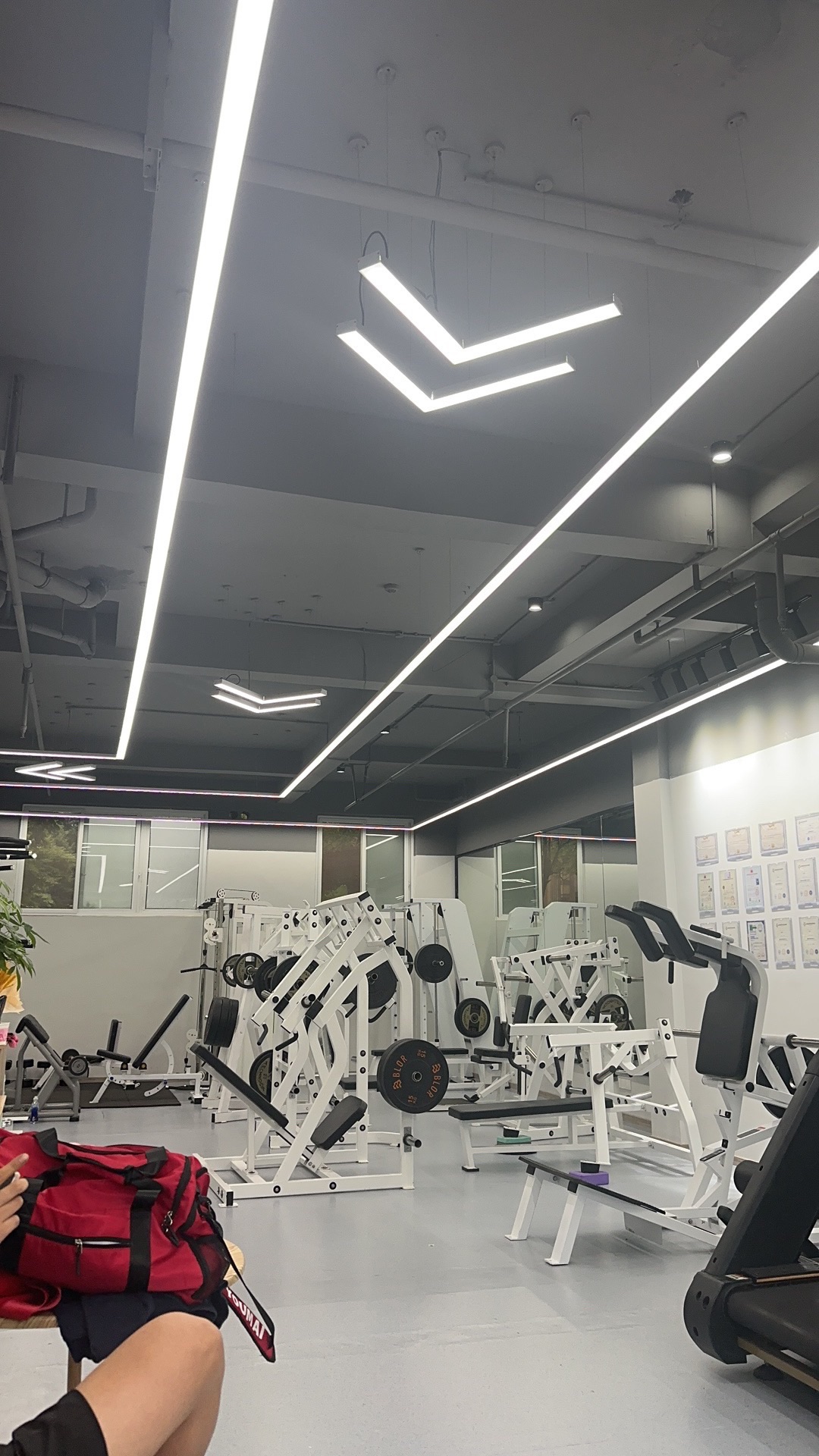 场地封面-闪电健身雷霆私教工作室