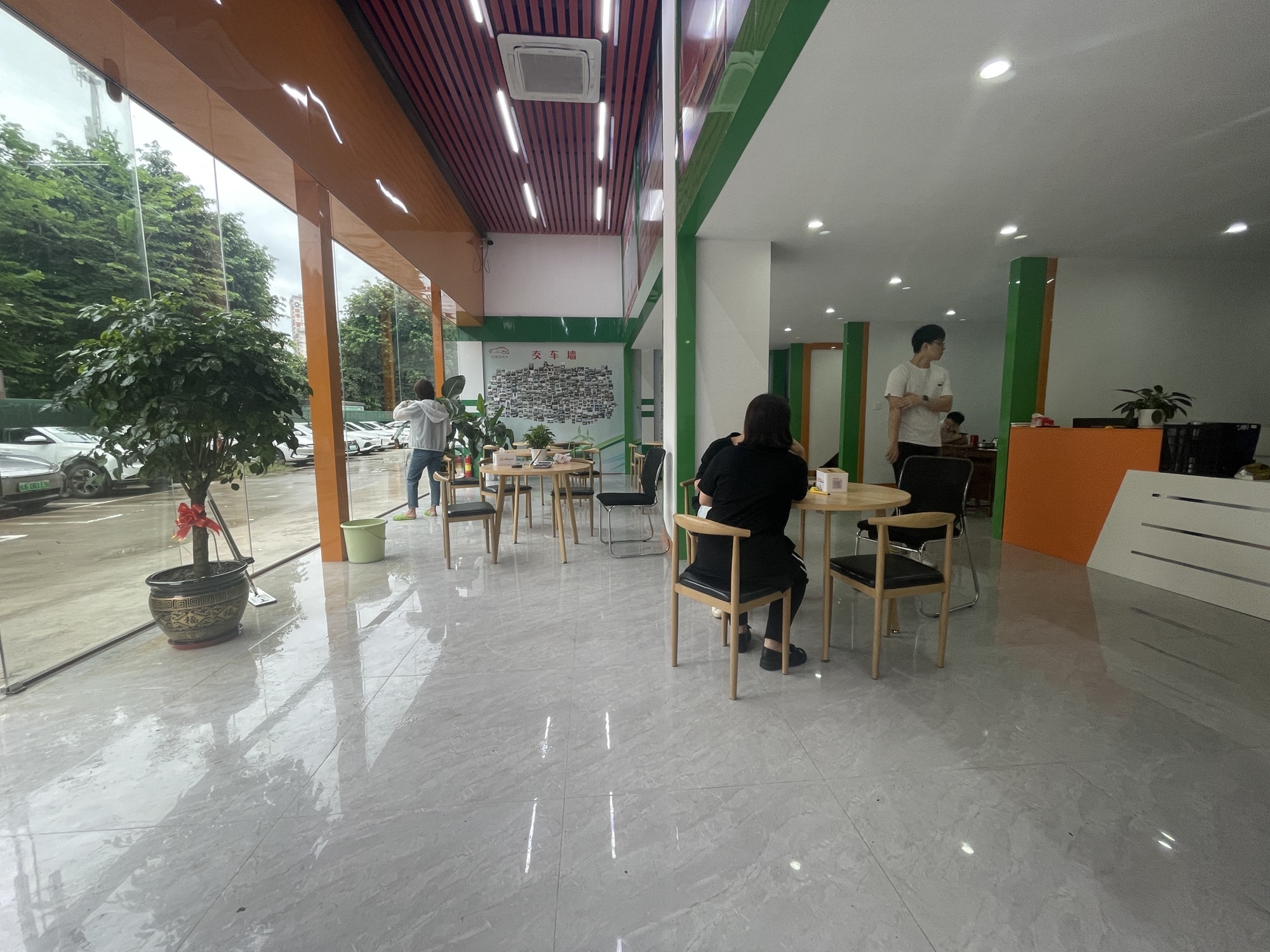 广西壹加捌汽车租赁有限公司