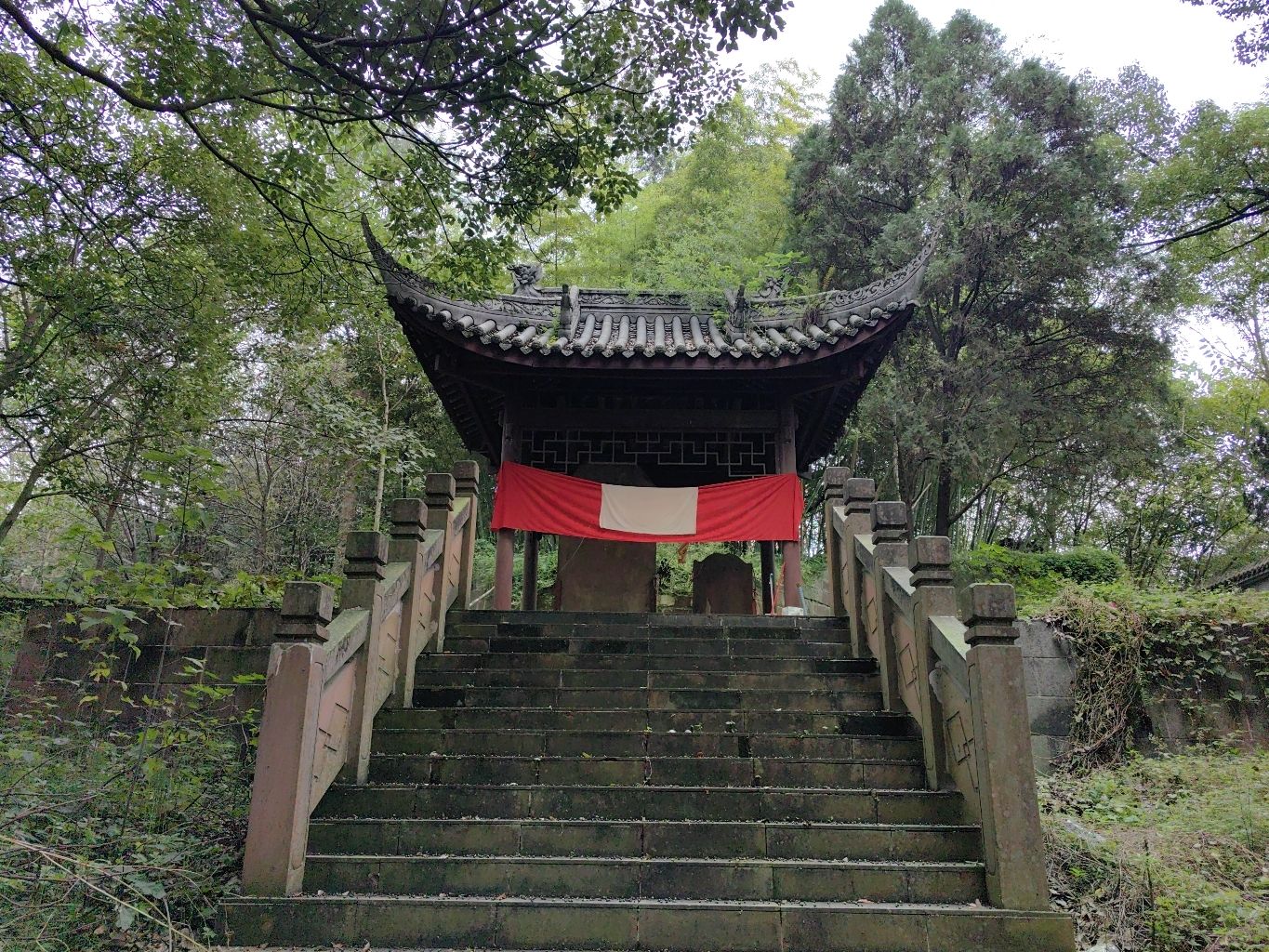 芦山姜维墓
