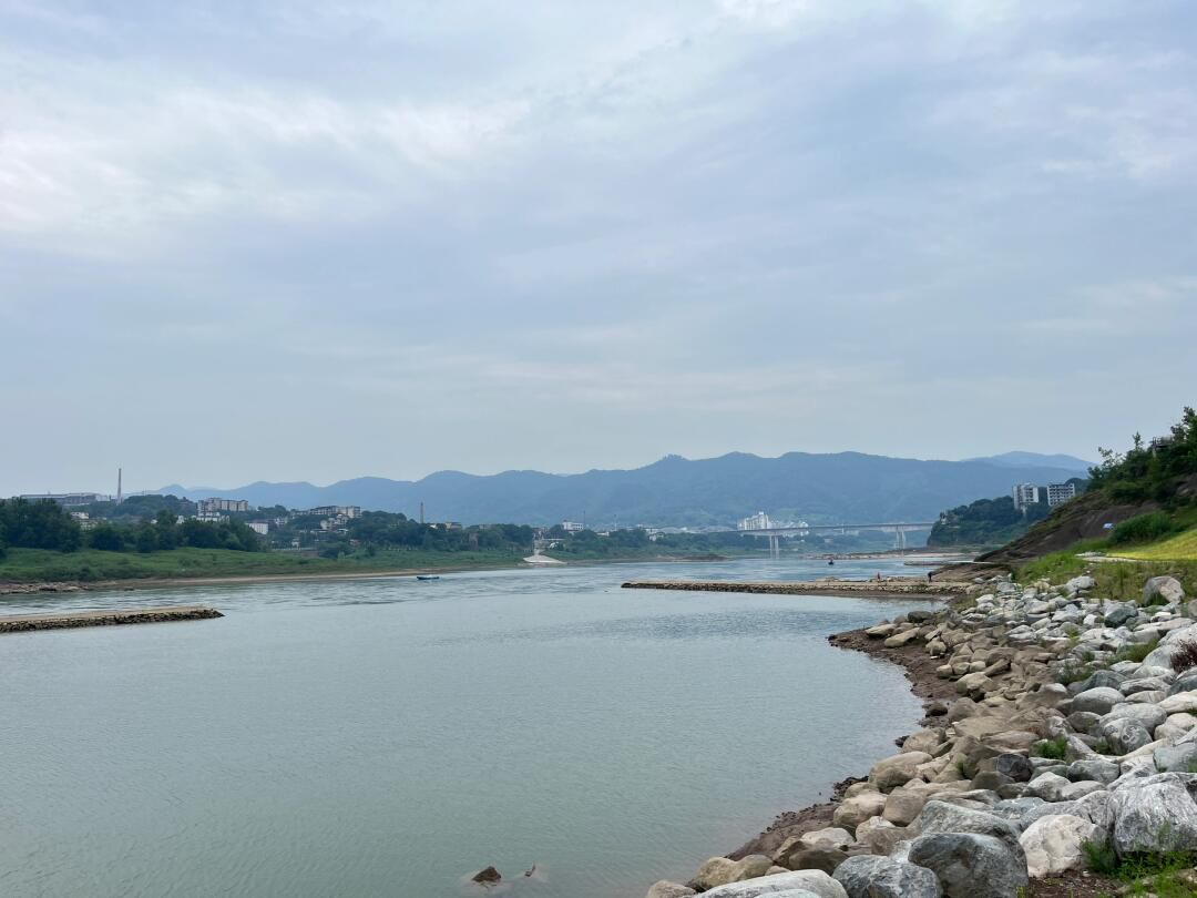 白鱼石公园旅行图片 1