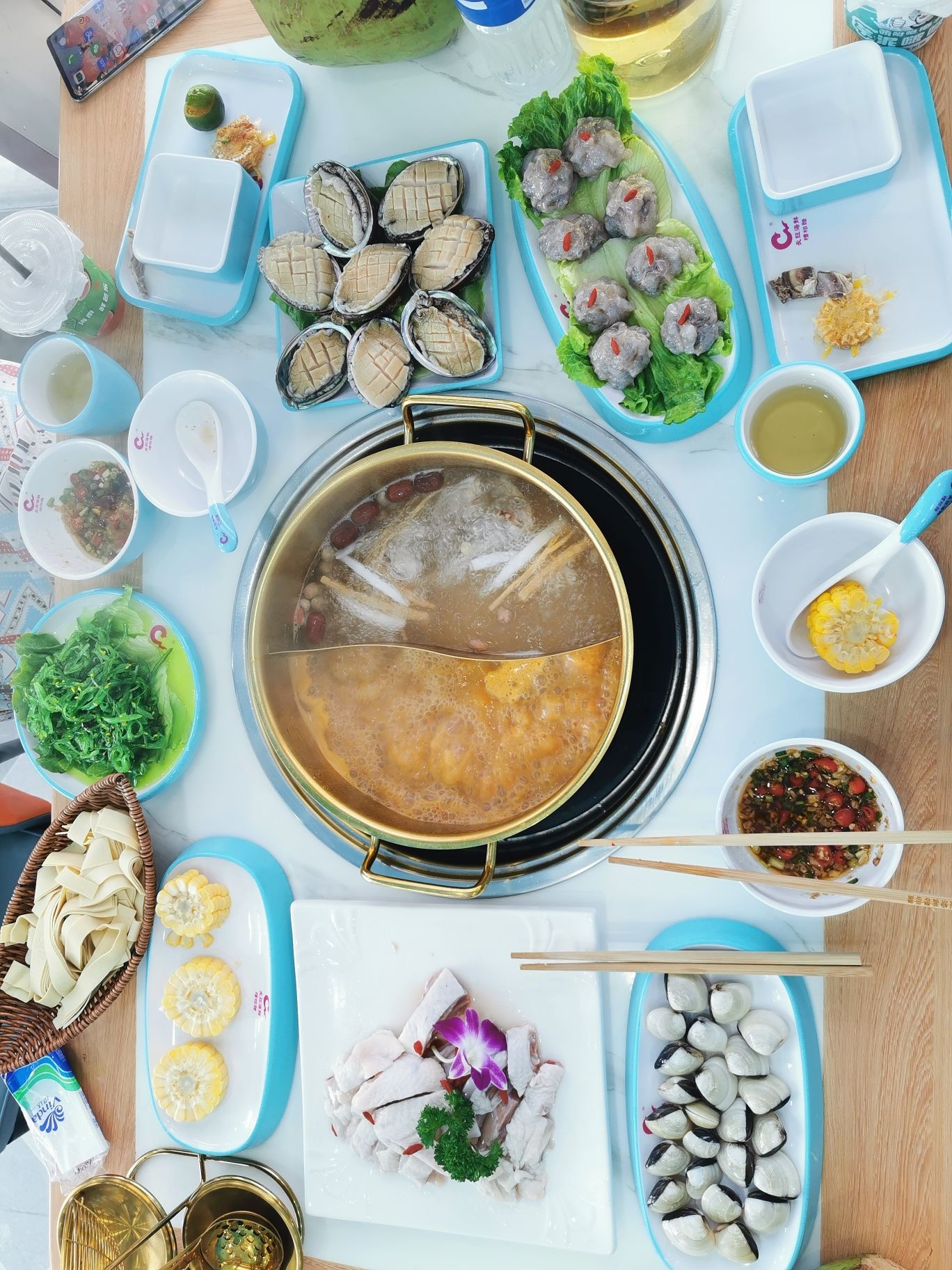 长旺海鲜糟粕醋•椰子鸡(装修中)